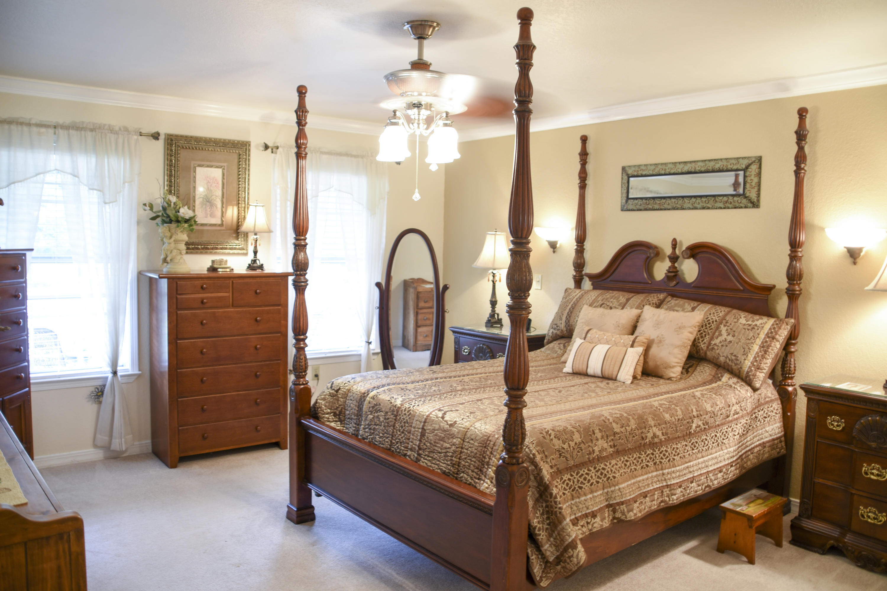 TIMBERLINE ESTATES - Residential