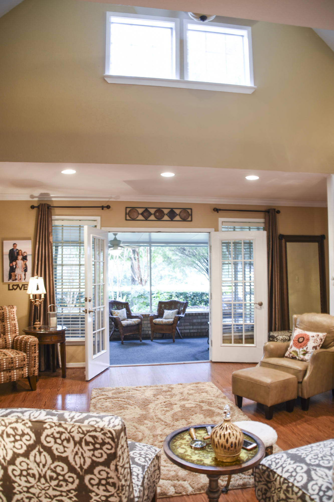 TIMBERLINE ESTATES - Residential