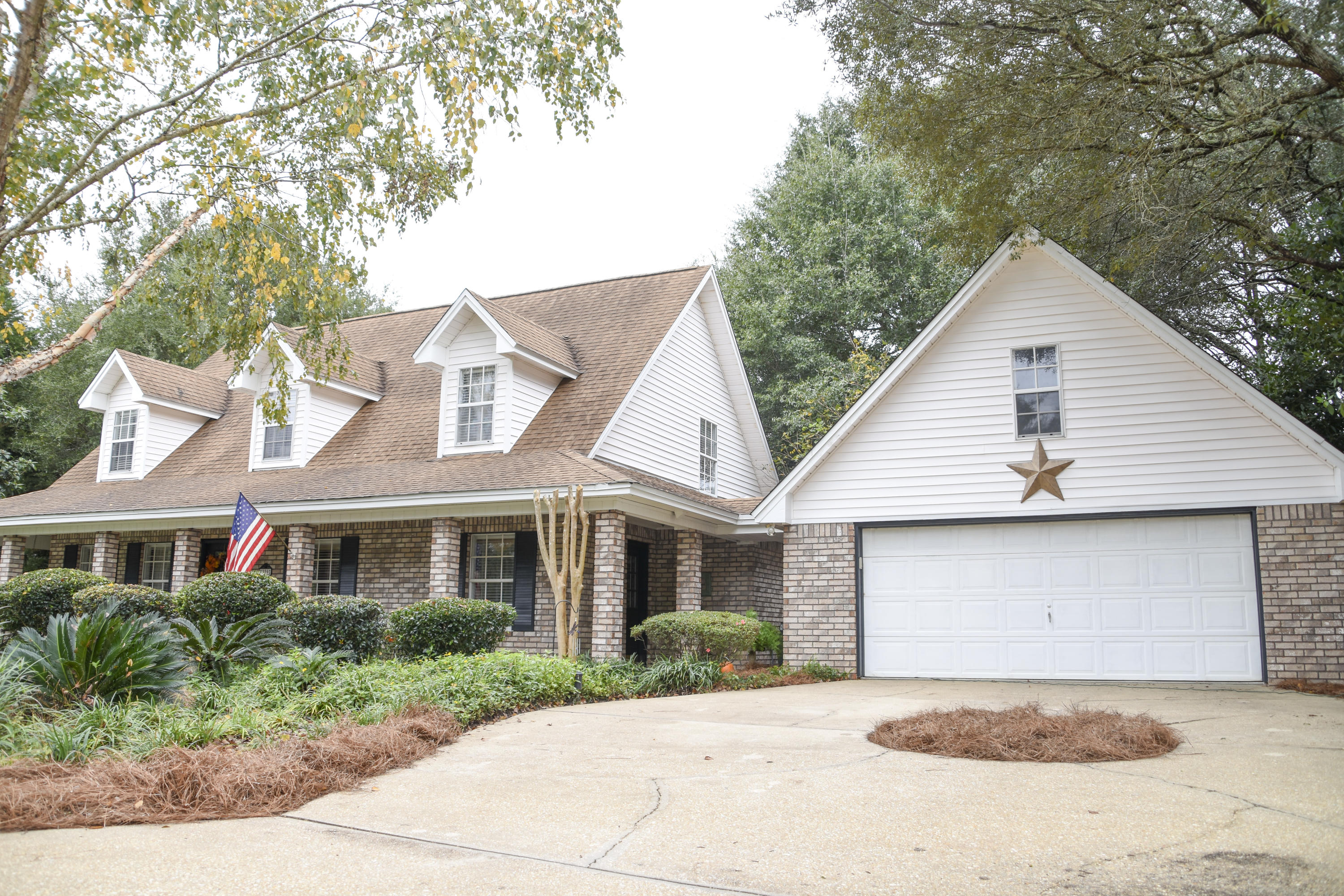 TIMBERLINE ESTATES - Residential