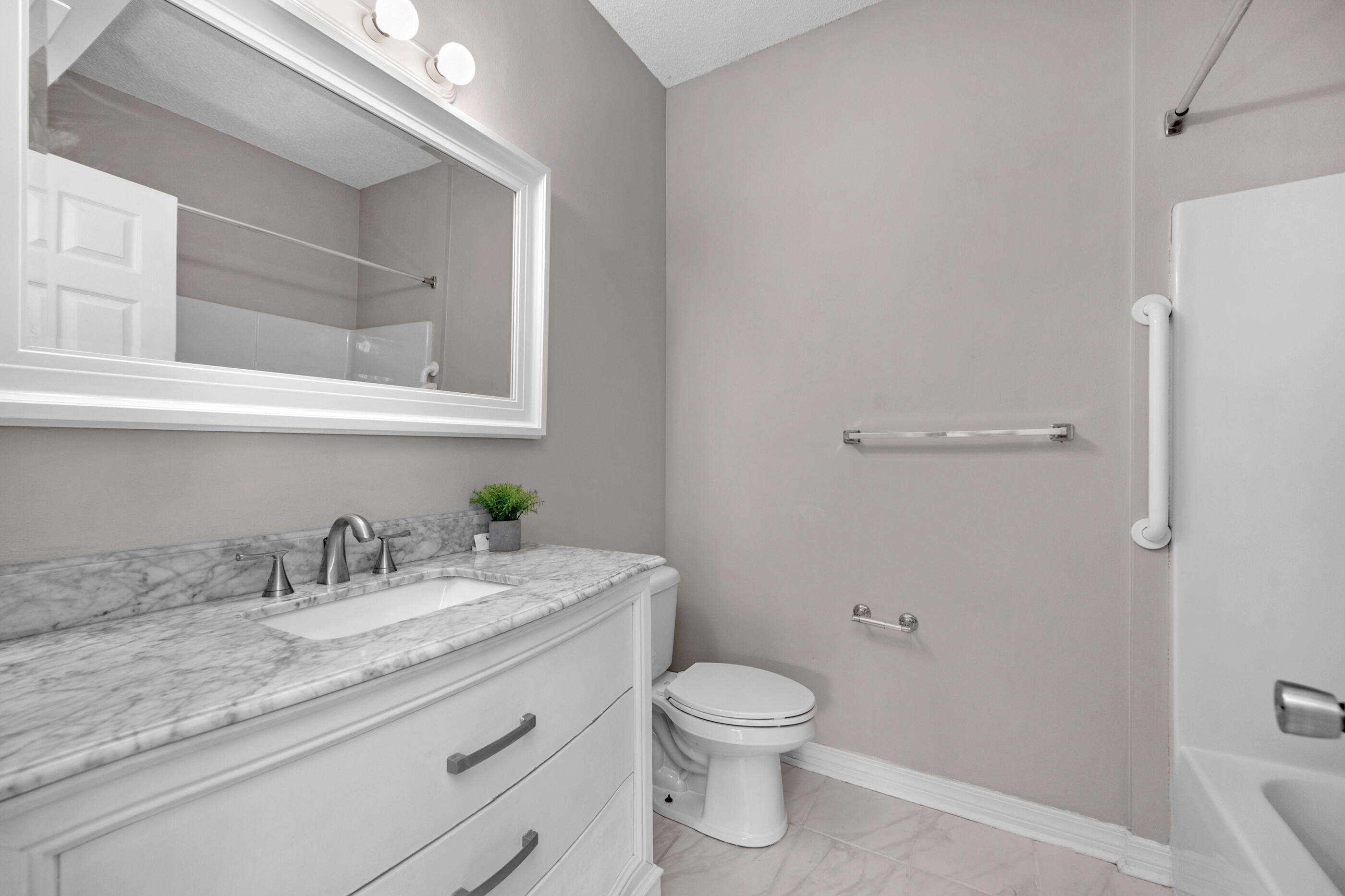 THE OAKS AT NICEVILLE PH I - Residential