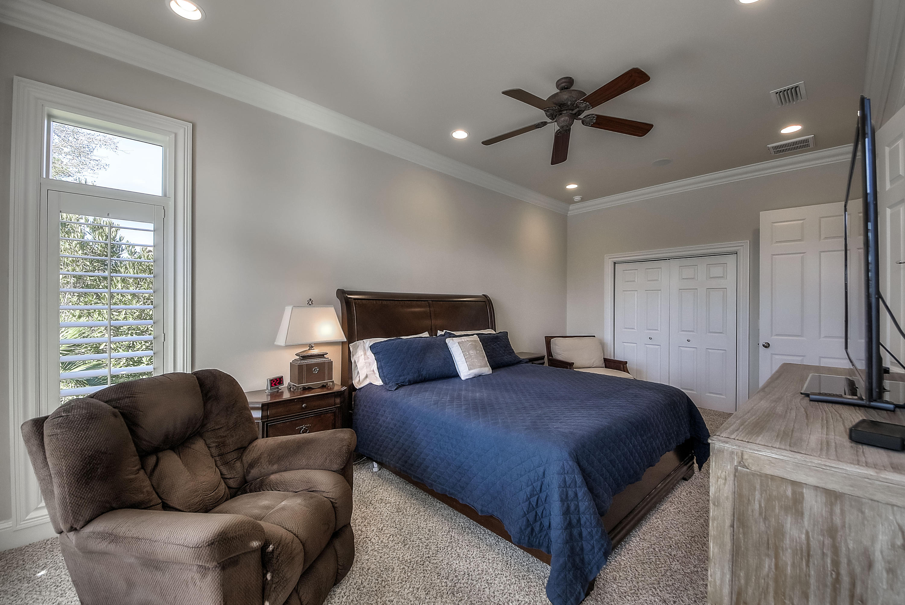 BURNT PINE - Residential