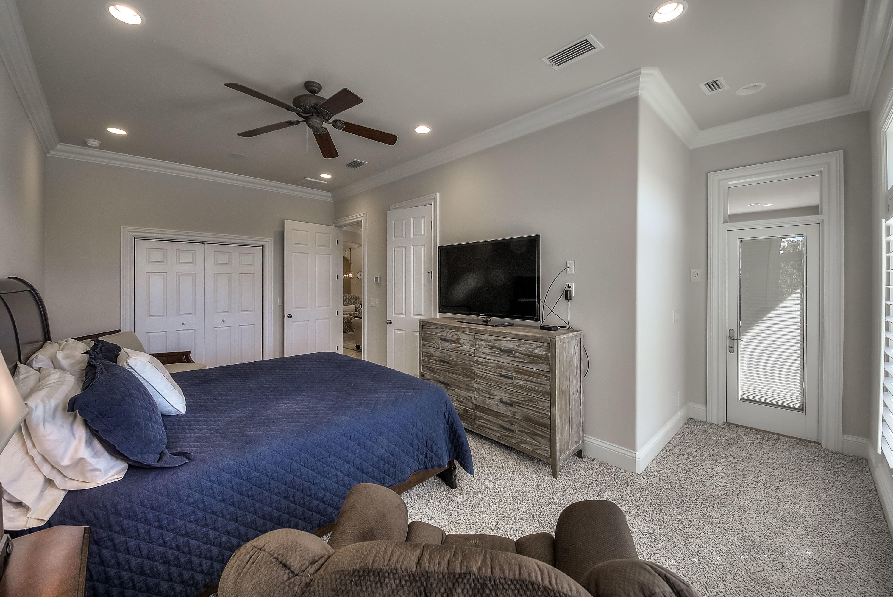 BURNT PINE - Residential