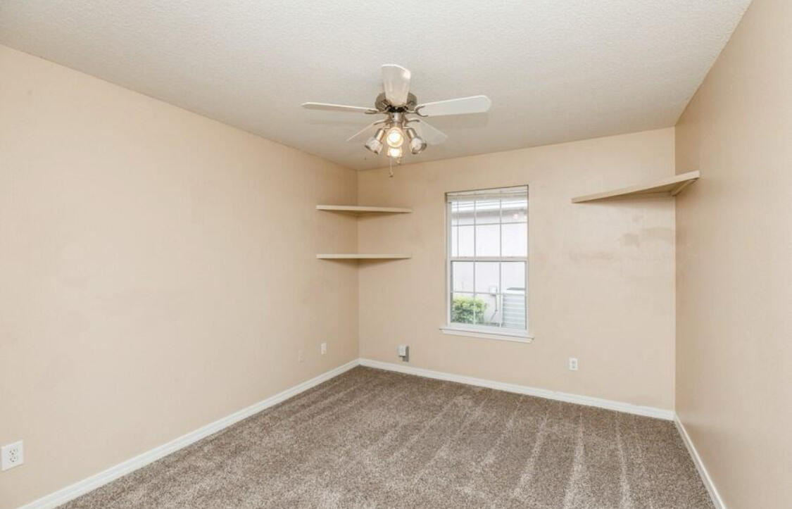 PARKER'S LANDING - Residential Lease