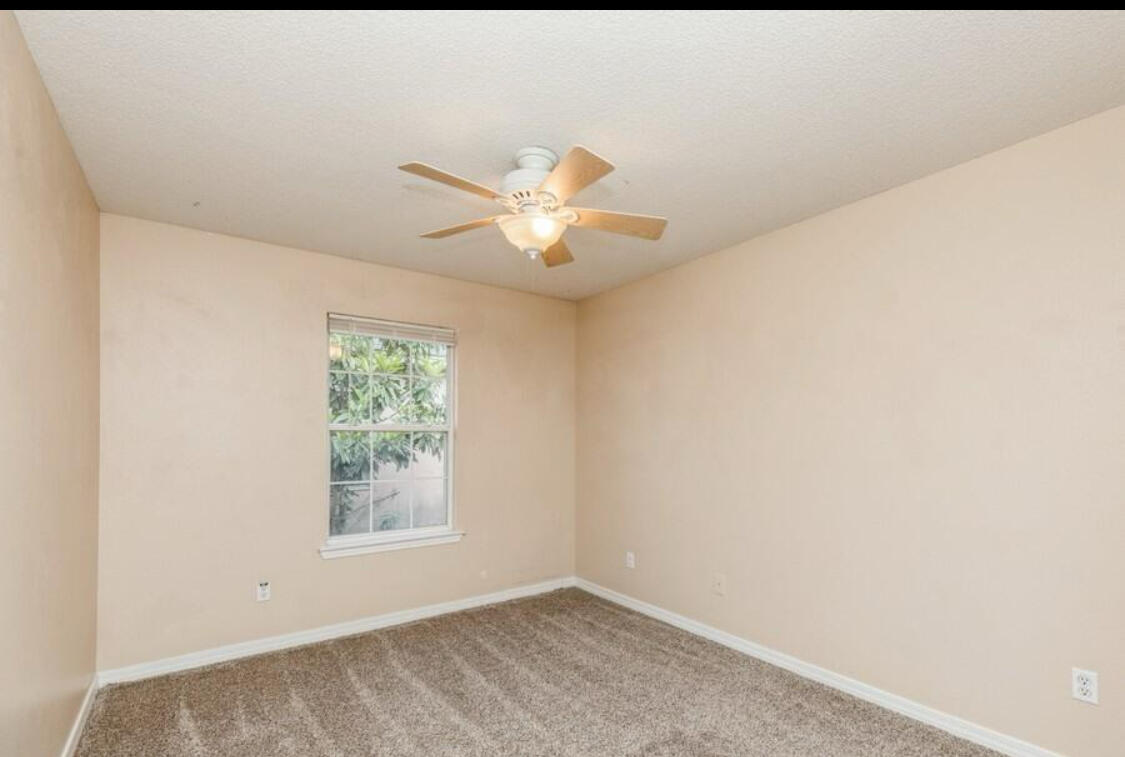 PARKER'S LANDING - Residential Lease