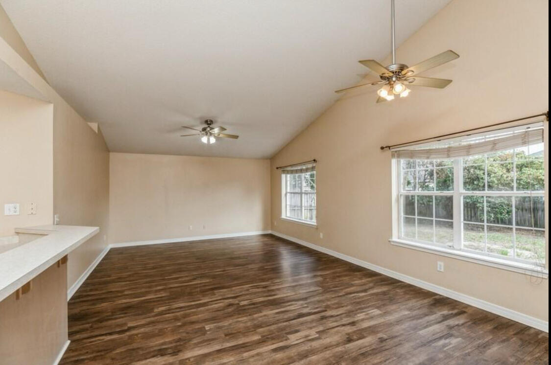 PARKER'S LANDING - Residential Lease