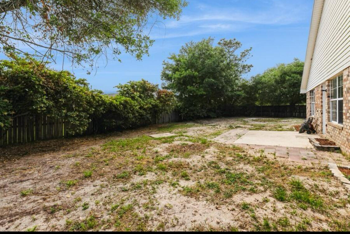 PARKER'S LANDING - Residential Lease