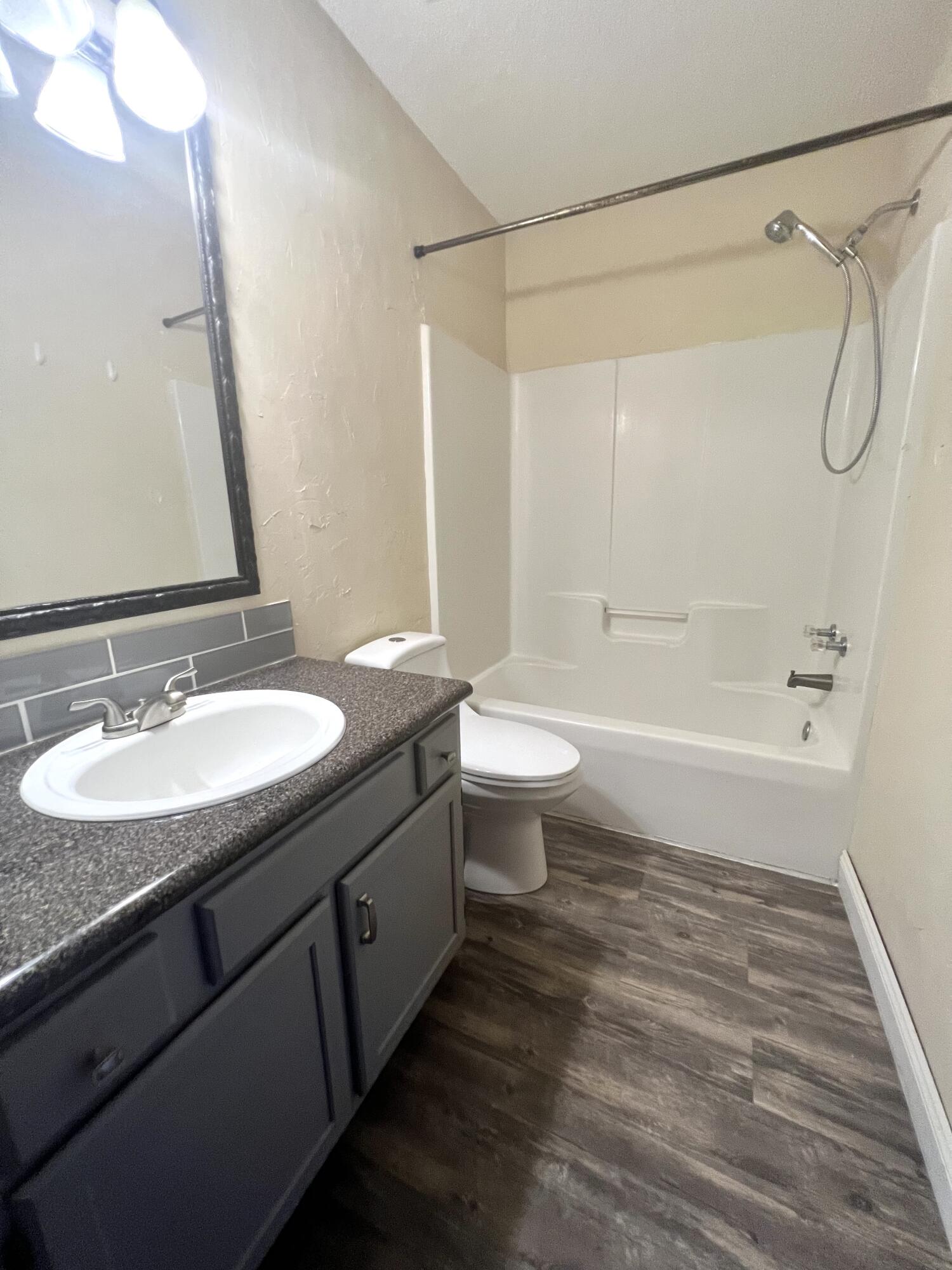 SCHNEIDER DRIVE T/H - Residential Lease