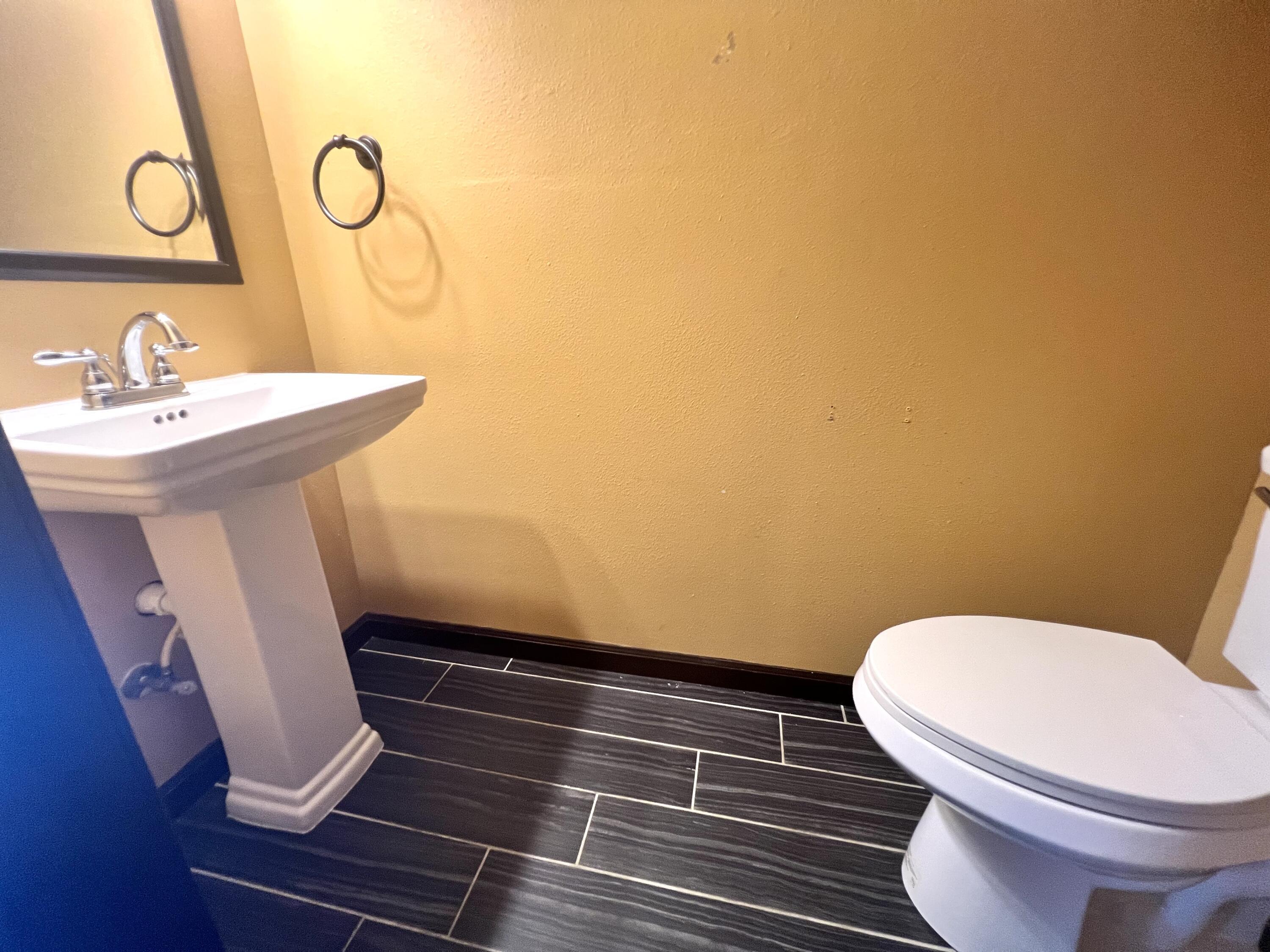 SCHNEIDER DRIVE T/H - Residential Lease