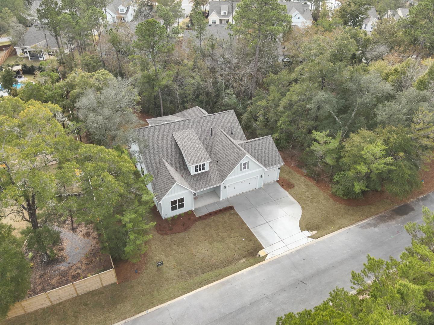 MAGNOLIA BAY ESTATES - Residential