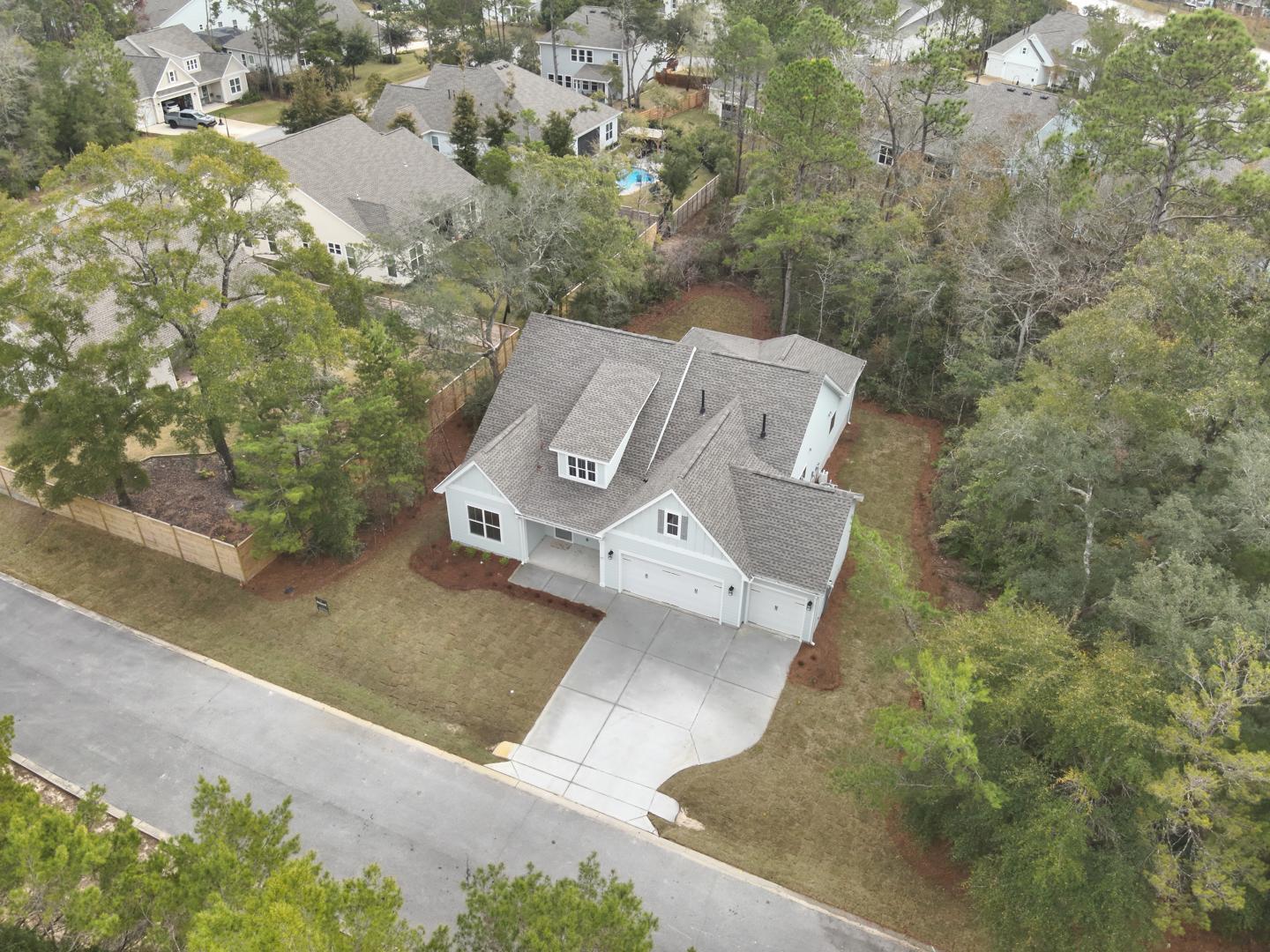 MAGNOLIA BAY ESTATES - Residential