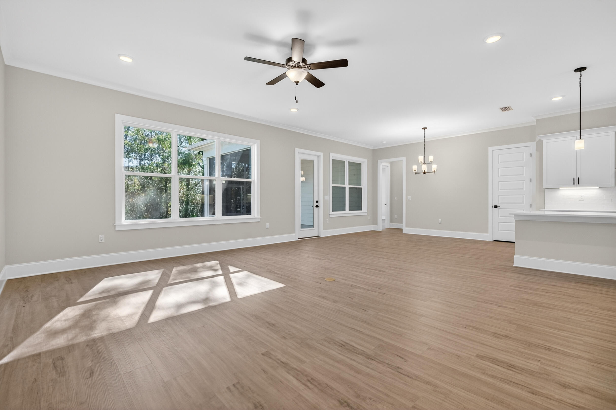 MAGNOLIA BAY ESTATES - Residential