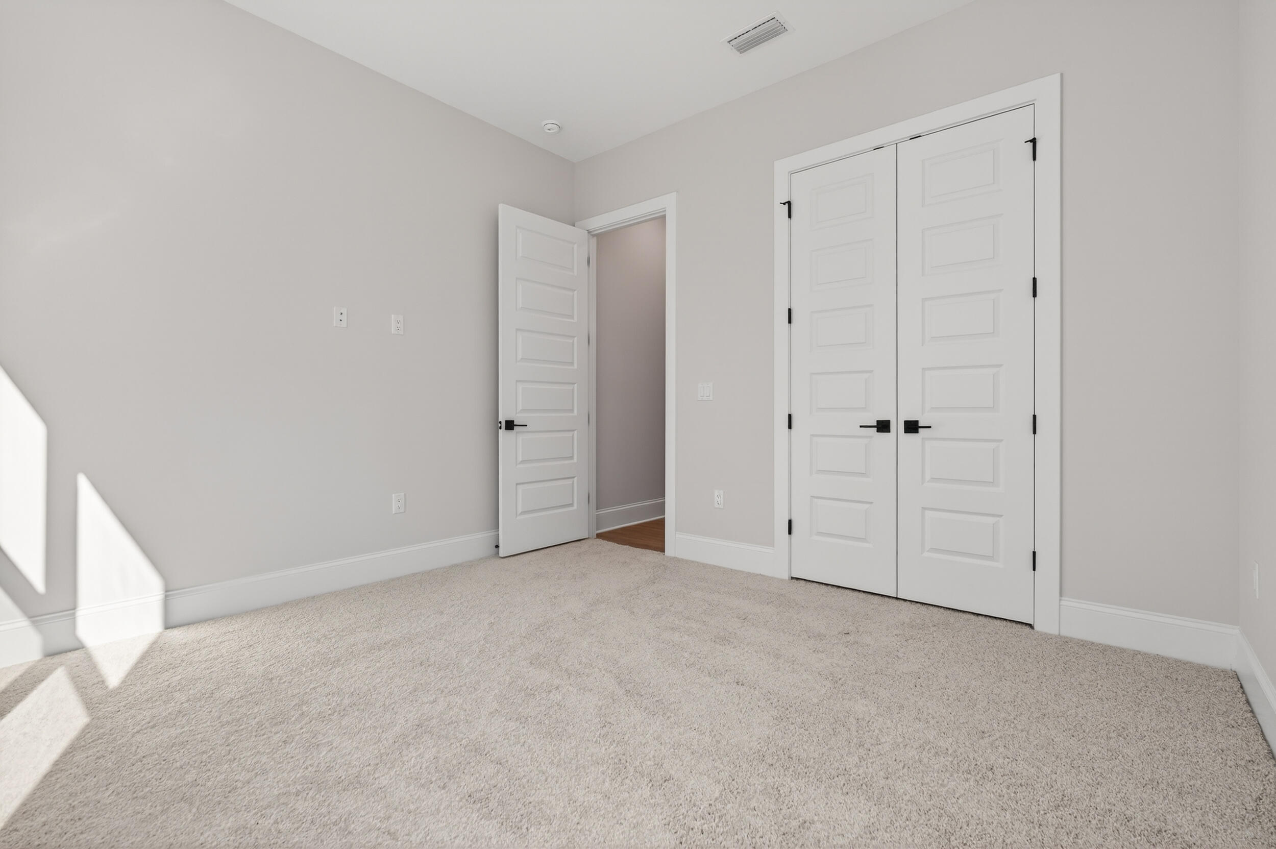 MAGNOLIA BAY ESTATES - Residential