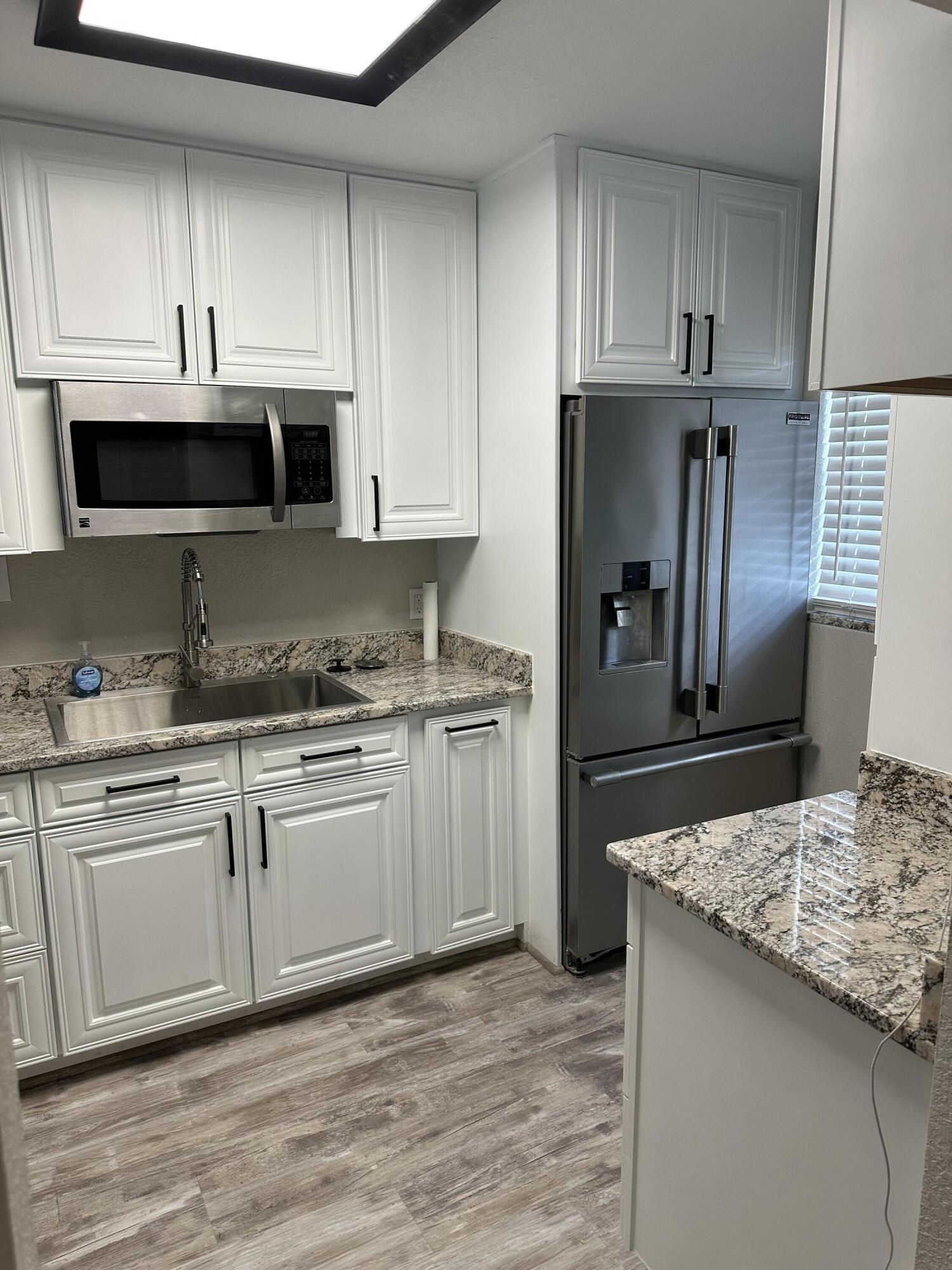 CENTURY PARK WEST - Residential Lease