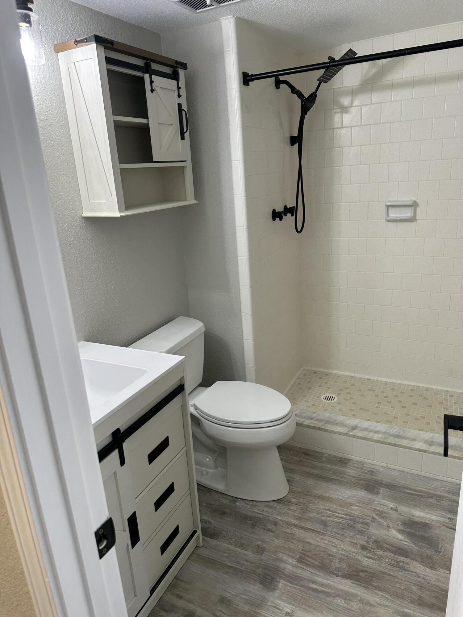 CENTURY PARK WEST - Residential Lease
