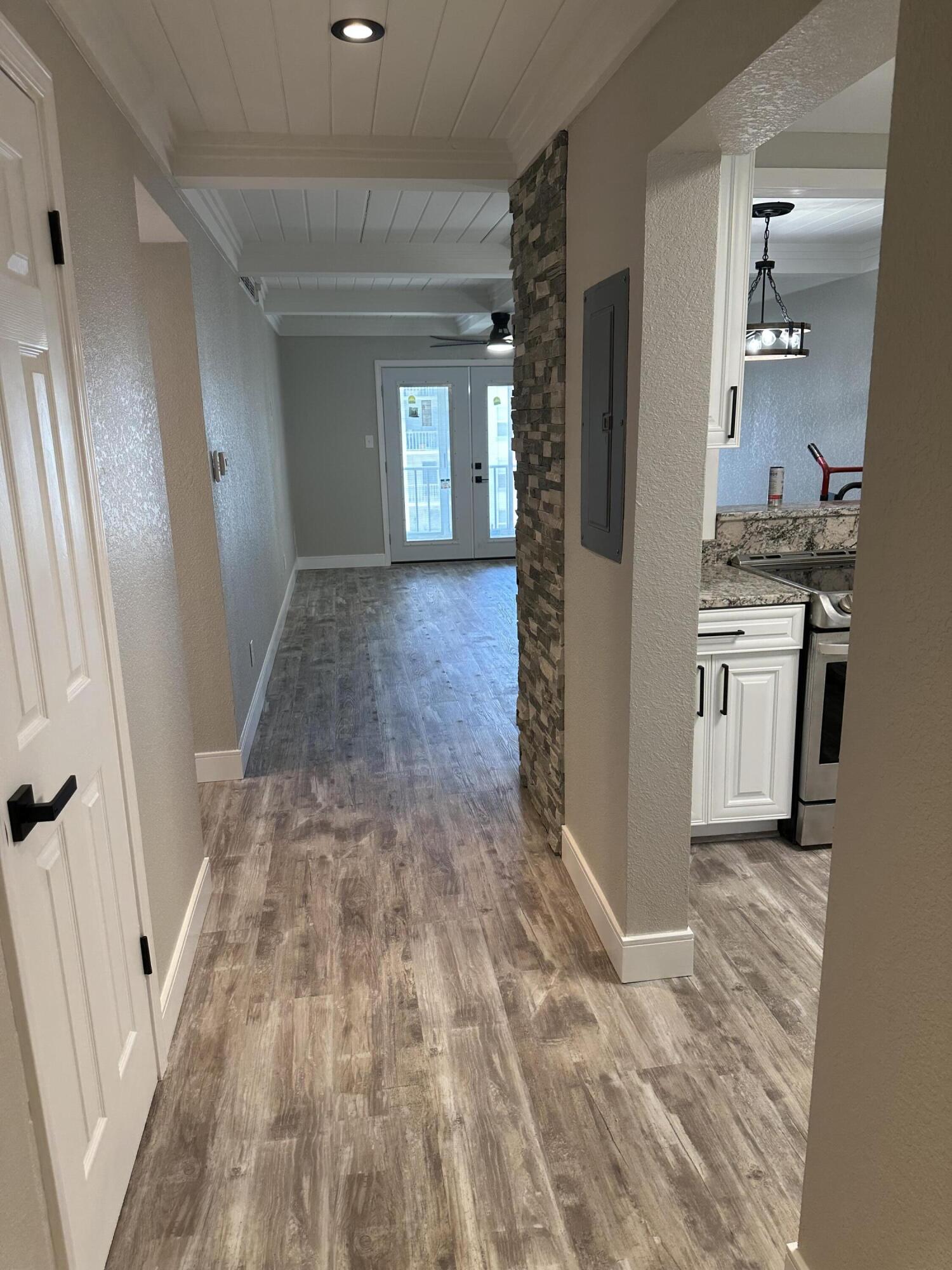 CENTURY PARK WEST - Residential Lease