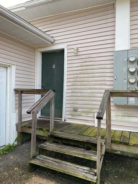 OAKLAND ADD LOTS 12 BLK 2 - Residential Lease