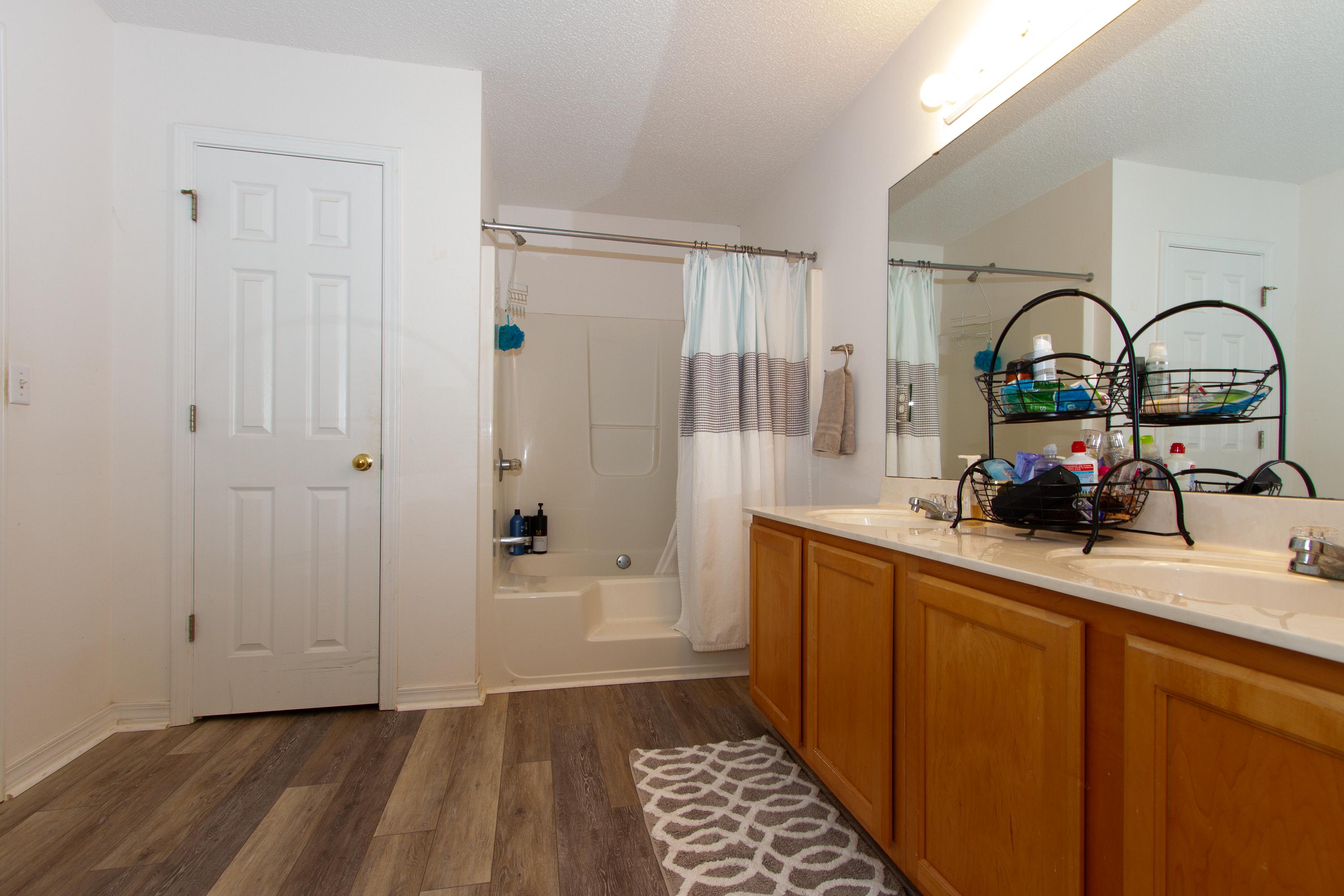 Twin Lakes S/D - Residential