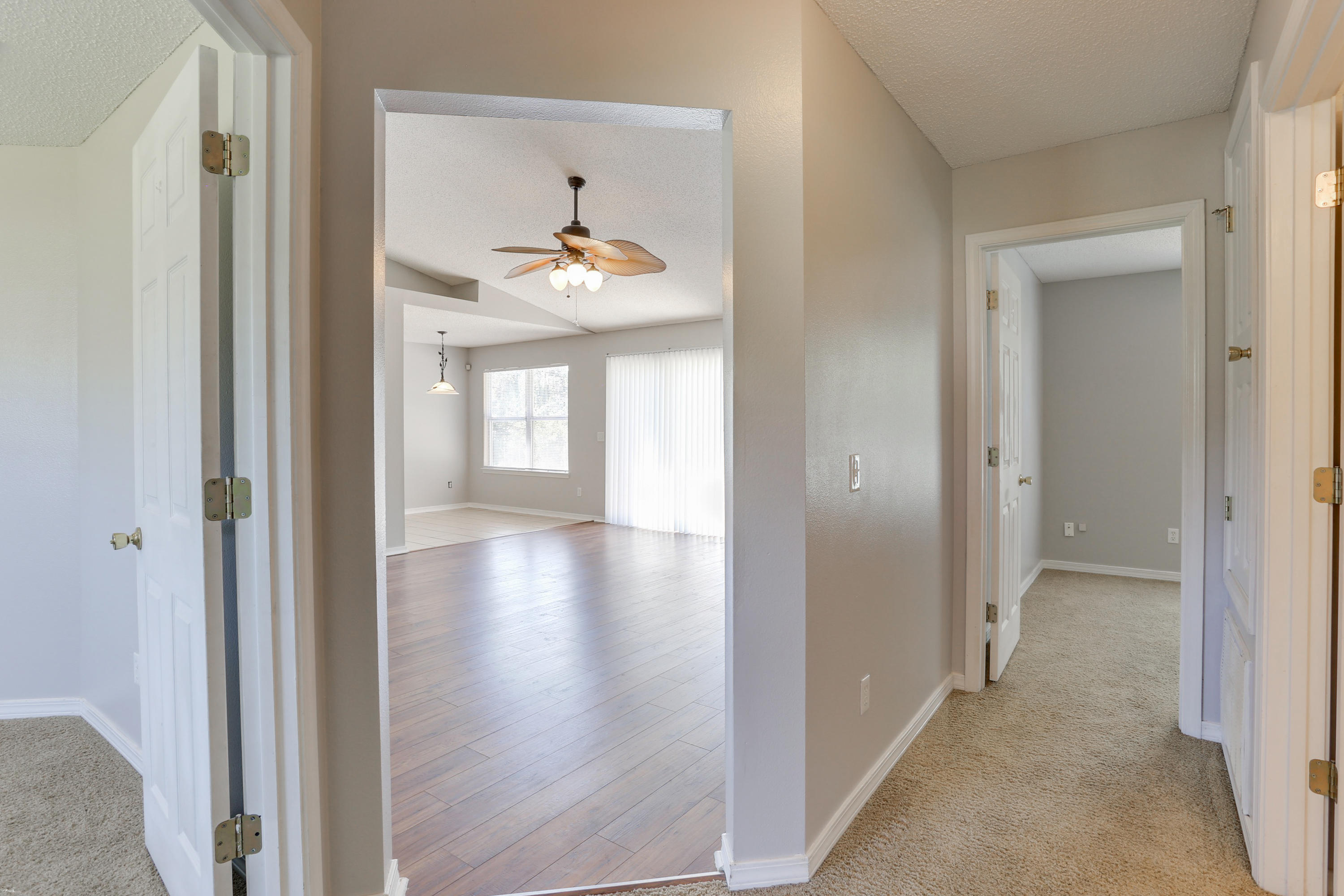 COUNTRYVIEW ESTATES 8TH ADDN - Residential