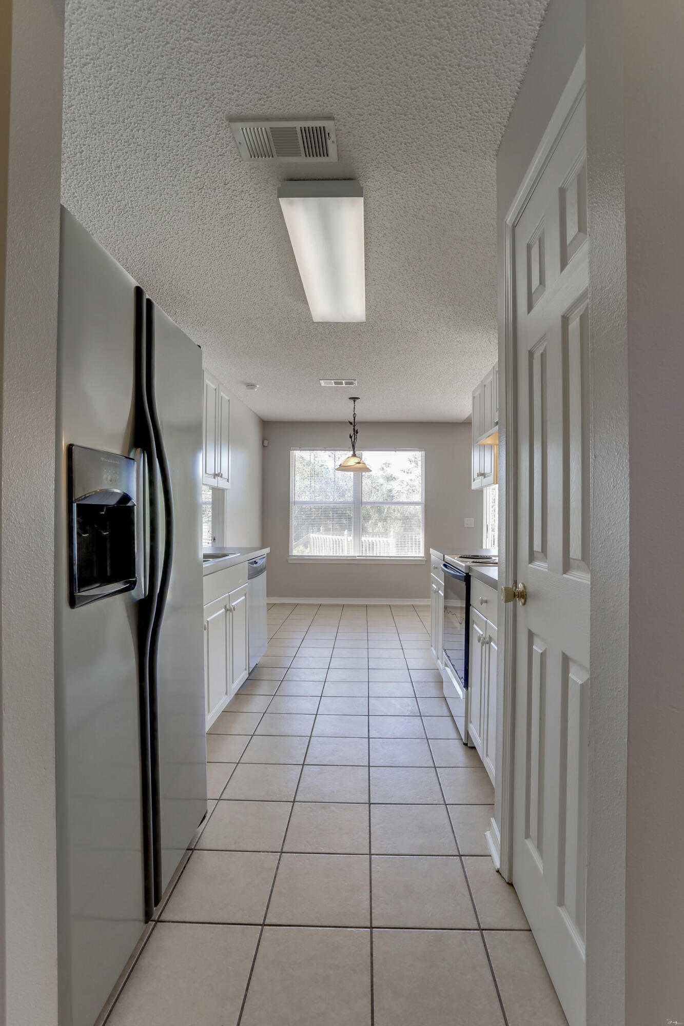 COUNTRYVIEW ESTATES 8TH ADDN - Residential