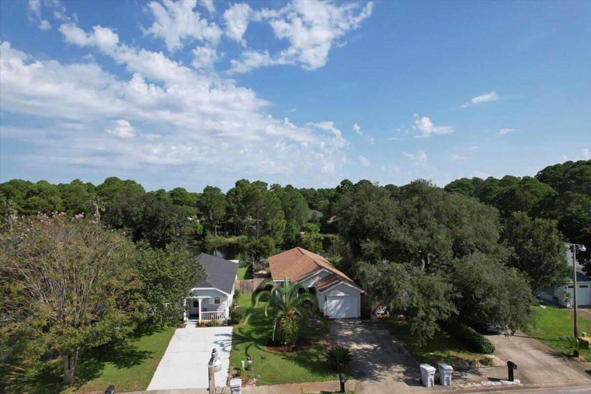 SHADOW LAKES - Residential