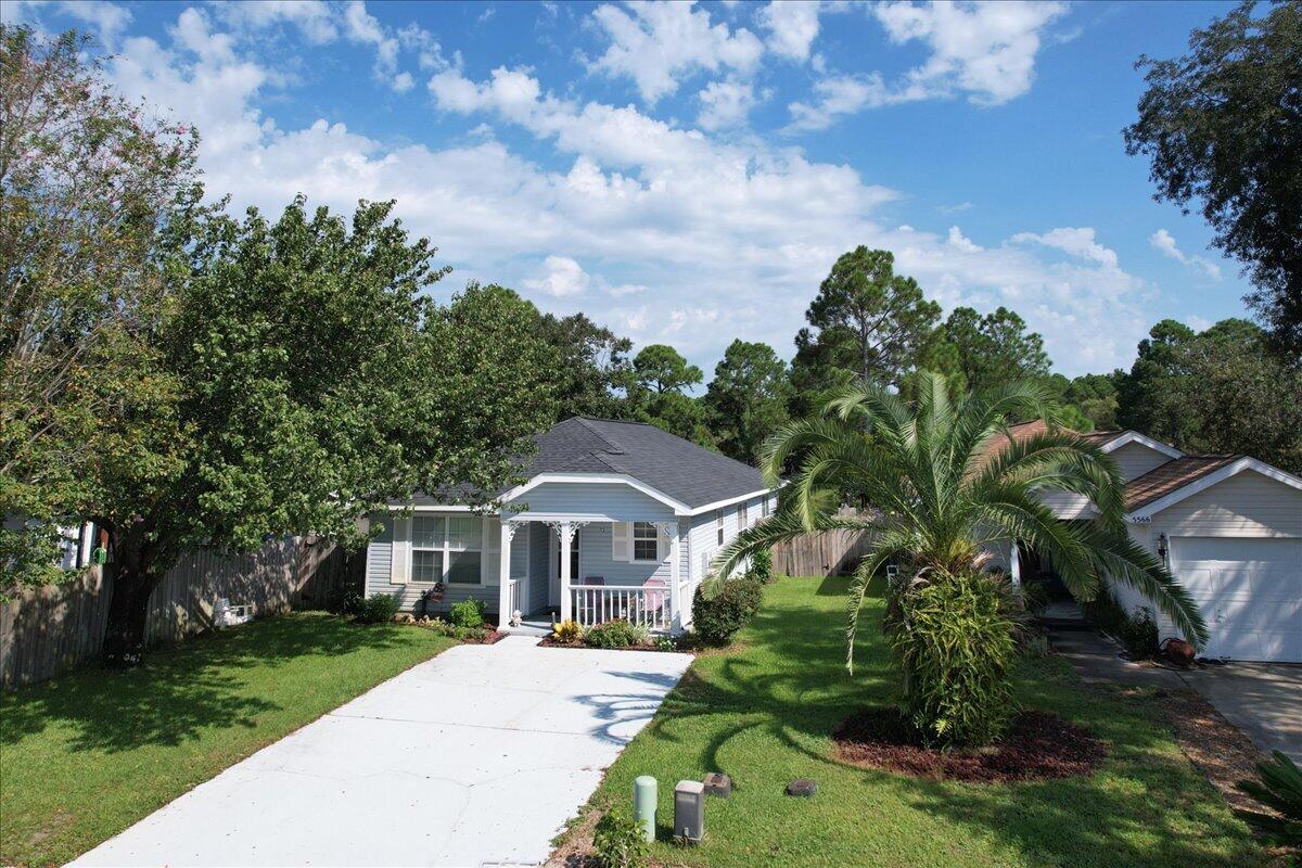 SHADOW LAKES - Residential