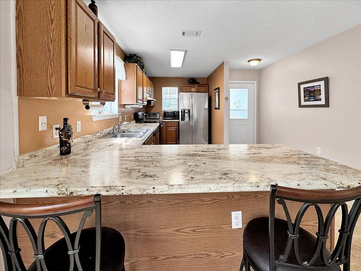 SHADOW LAKES - Residential