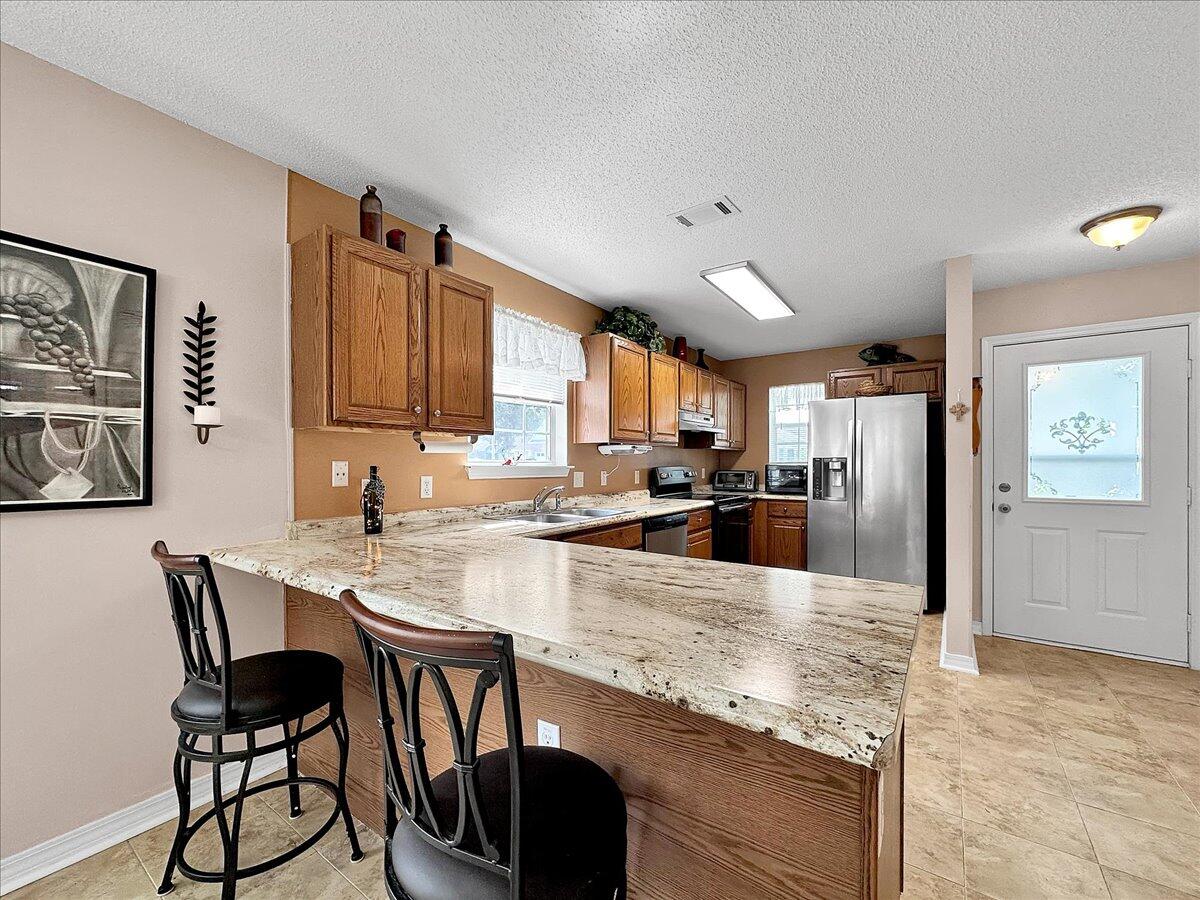 SHADOW LAKES - Residential