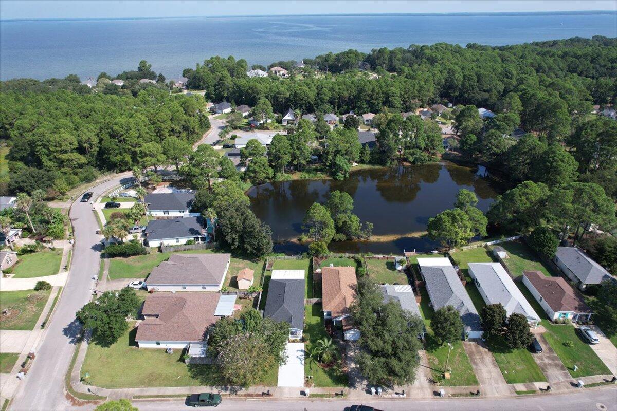 SHADOW LAKES - Residential