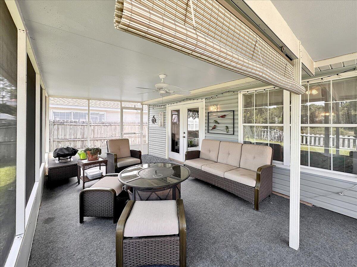 SHADOW LAKES - Residential