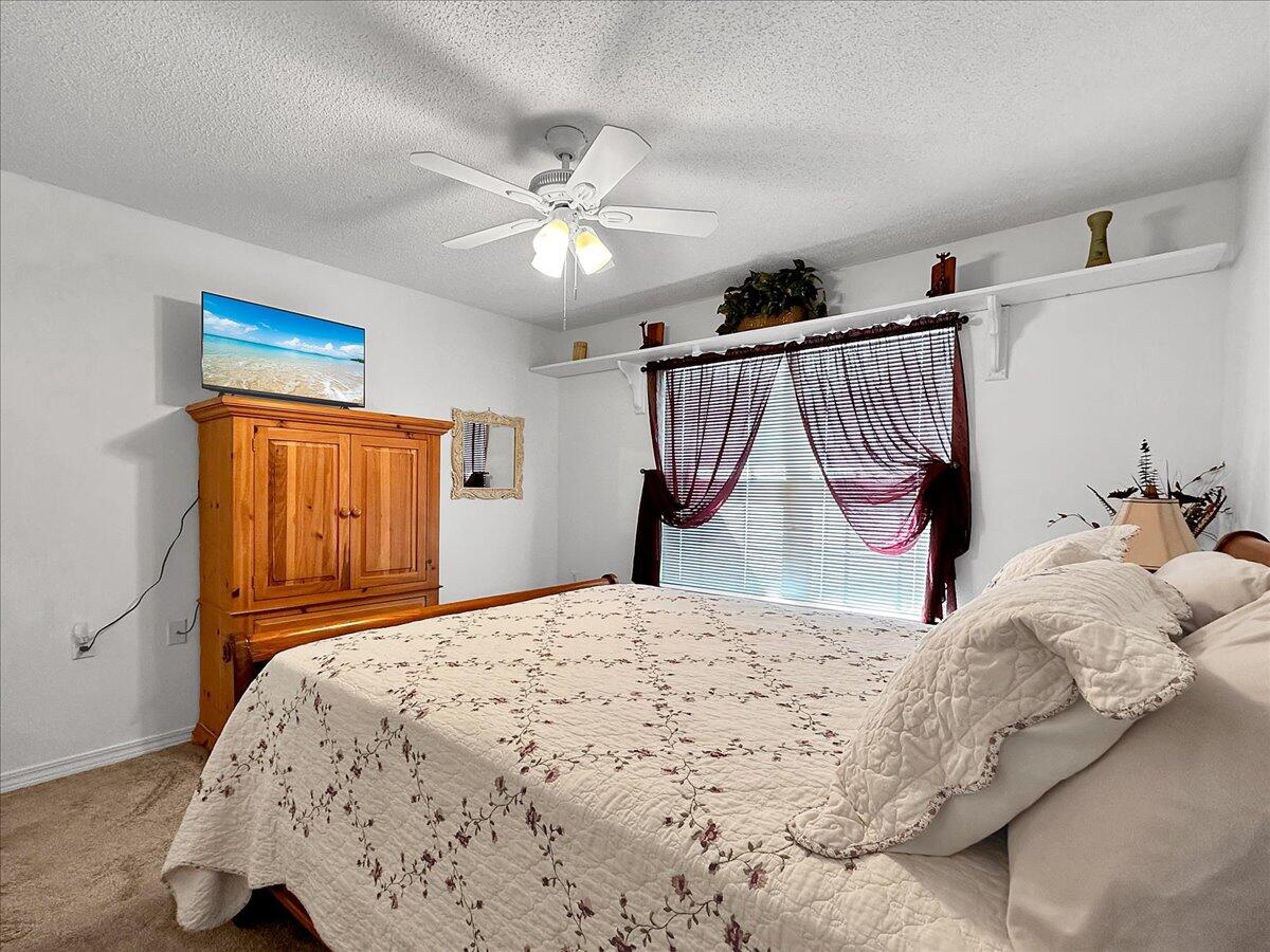 SHADOW LAKES - Residential