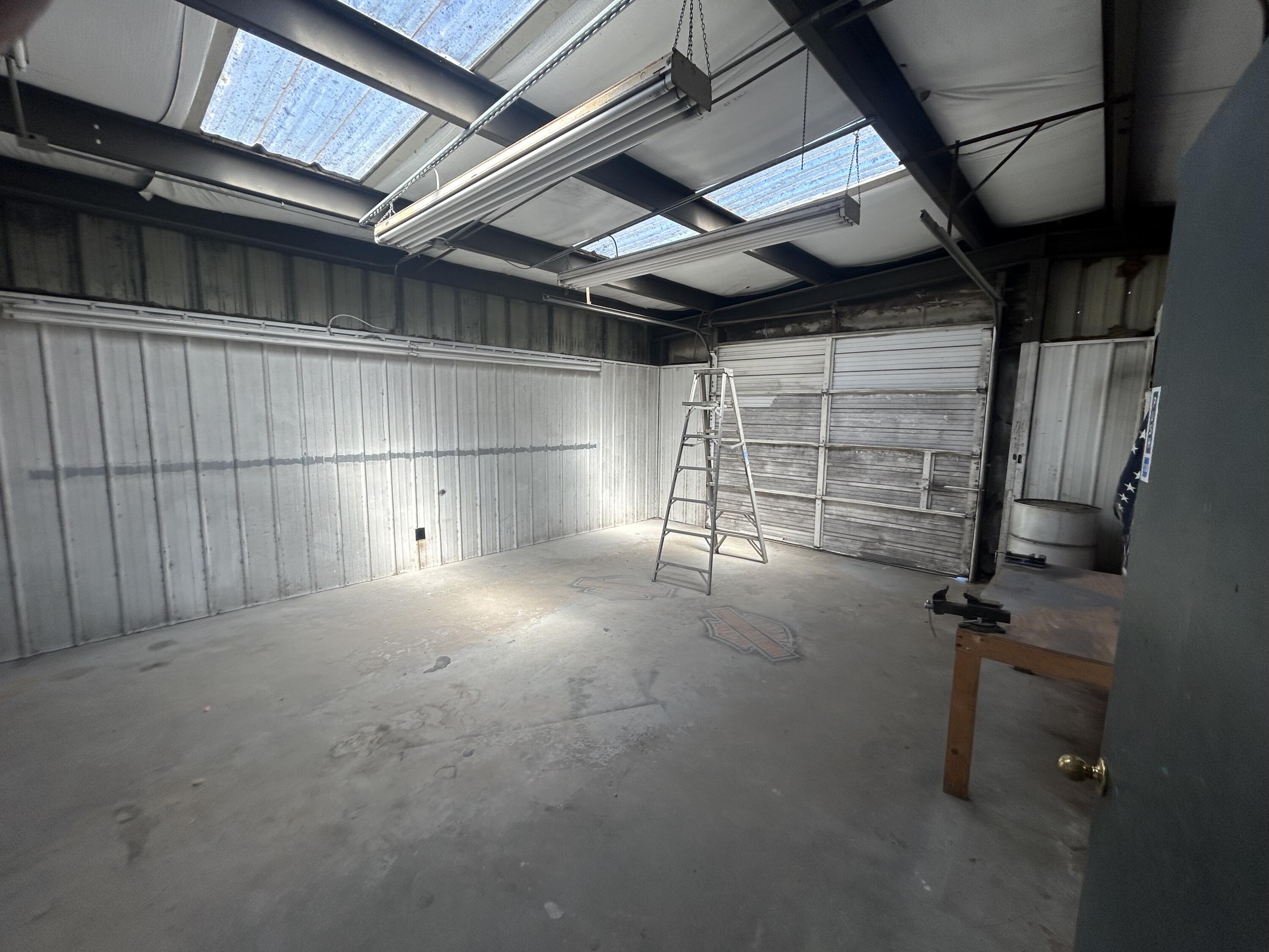 203 Truman Street 203 & 207
