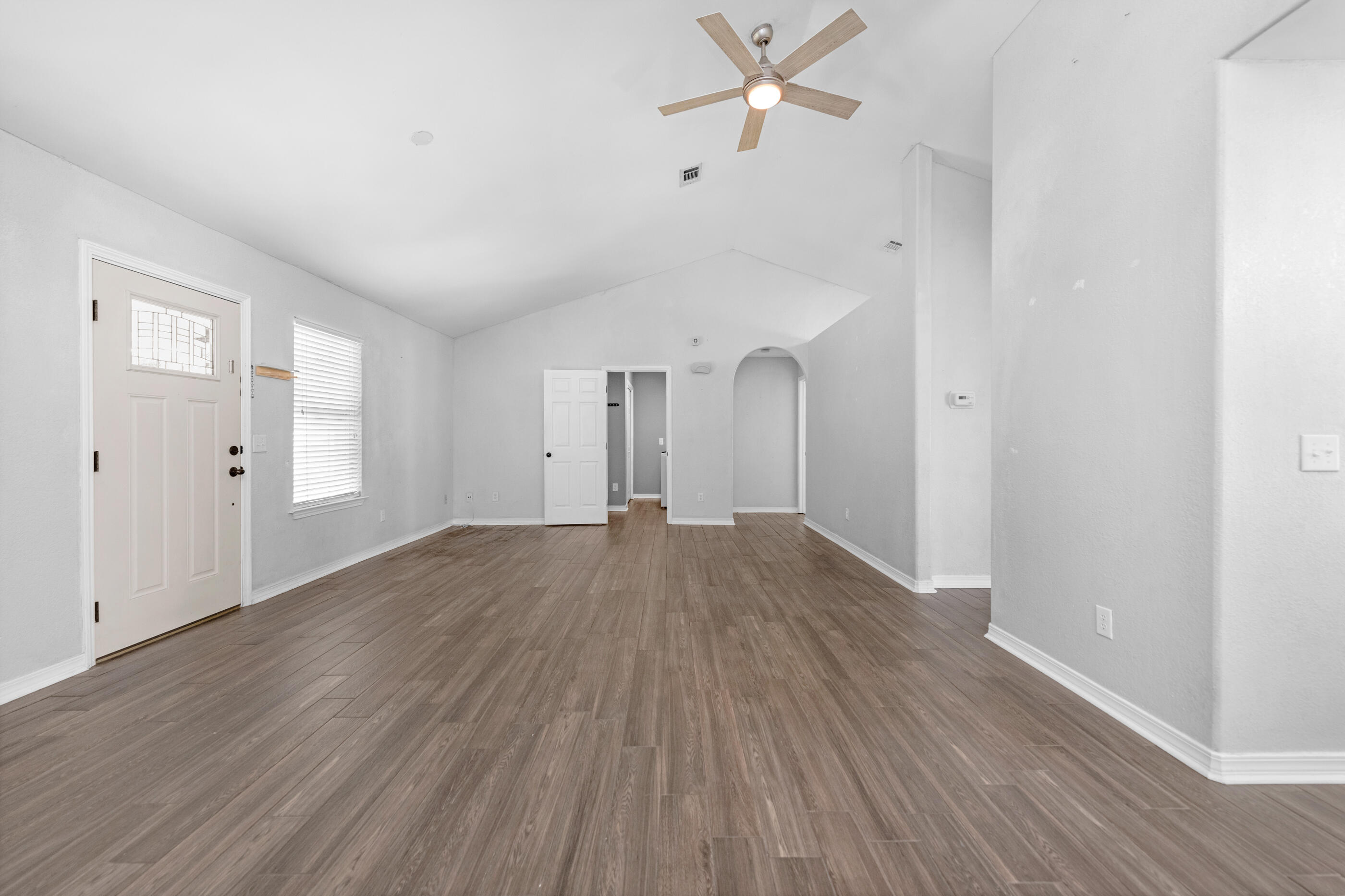 HOLLEY BY THE SEA - Residential