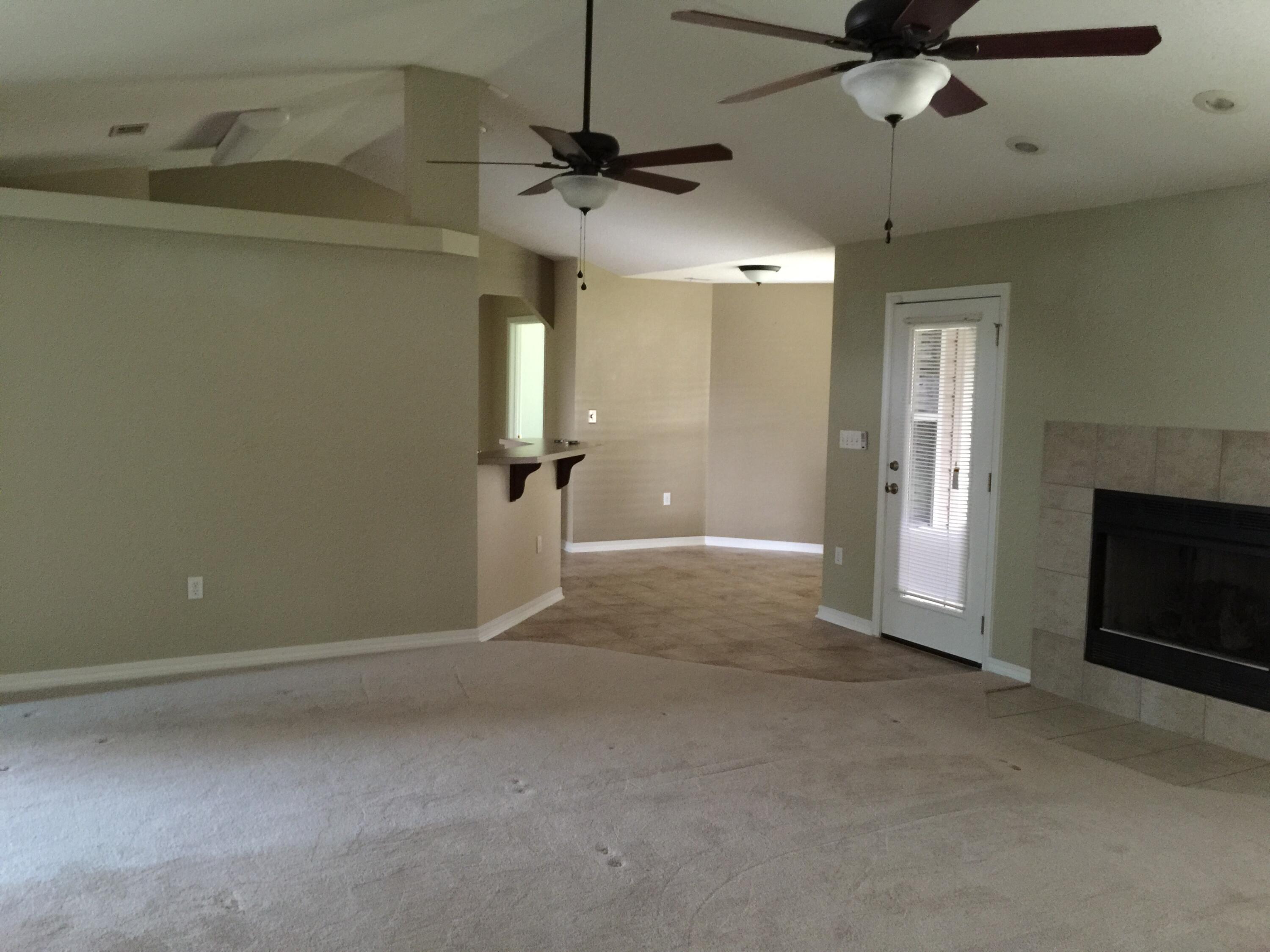 RIVERCHASE S/D PH 1 - Residential Lease