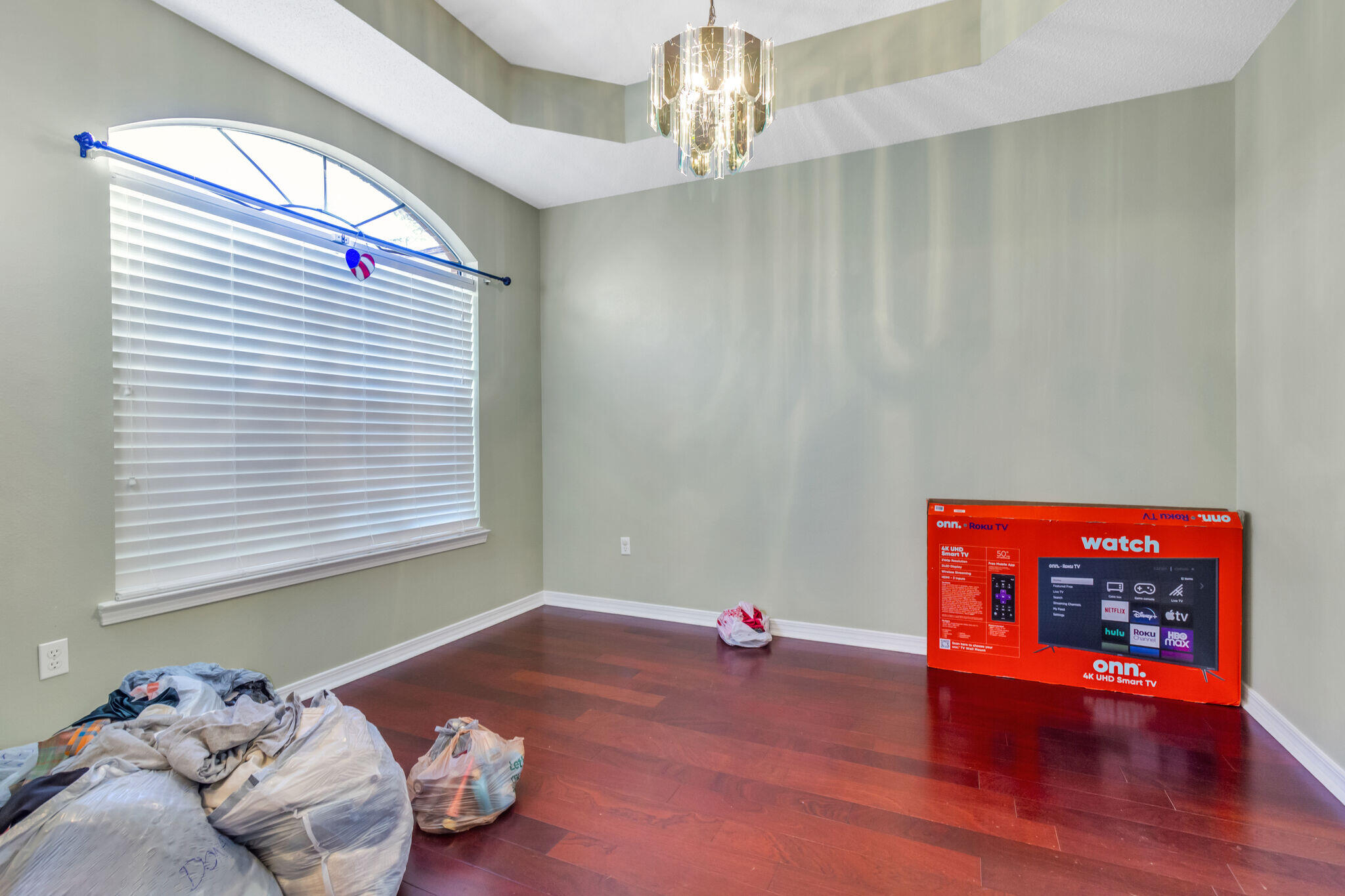 RIVERCHASE S/D PH 1 - Residential Lease