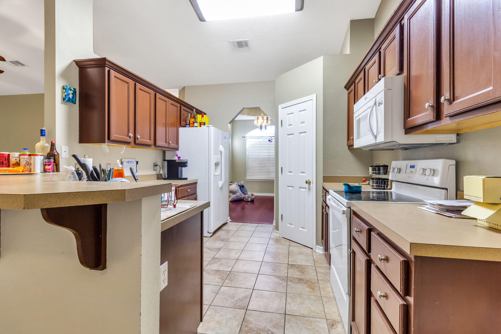 RIVERCHASE S/D PH 1 - Residential Lease