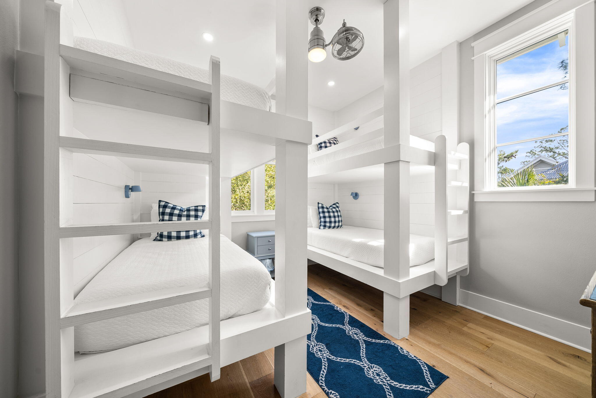 THE HAMMOCKS OF SEAGROVE - Residential