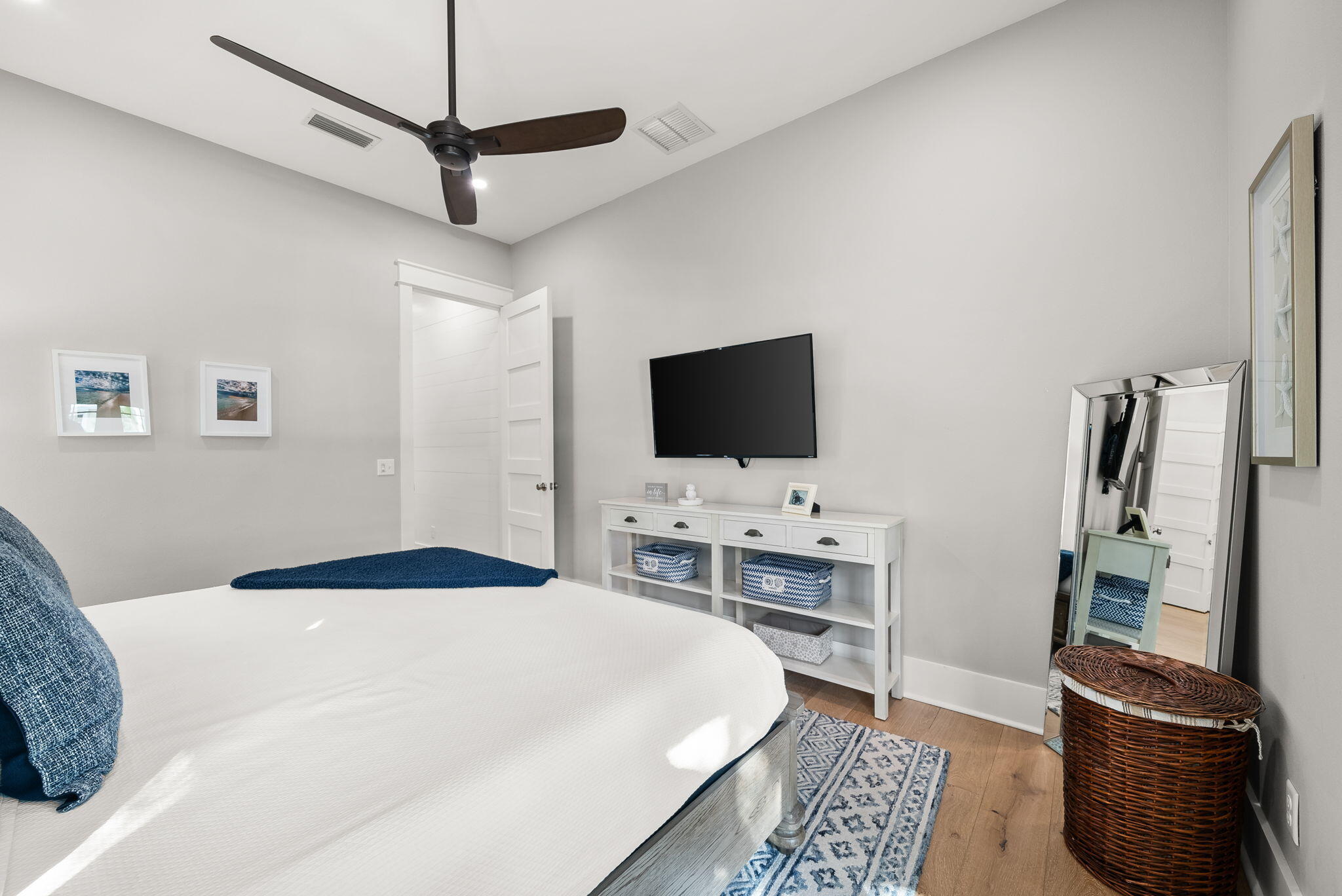 THE HAMMOCKS OF SEAGROVE - Residential