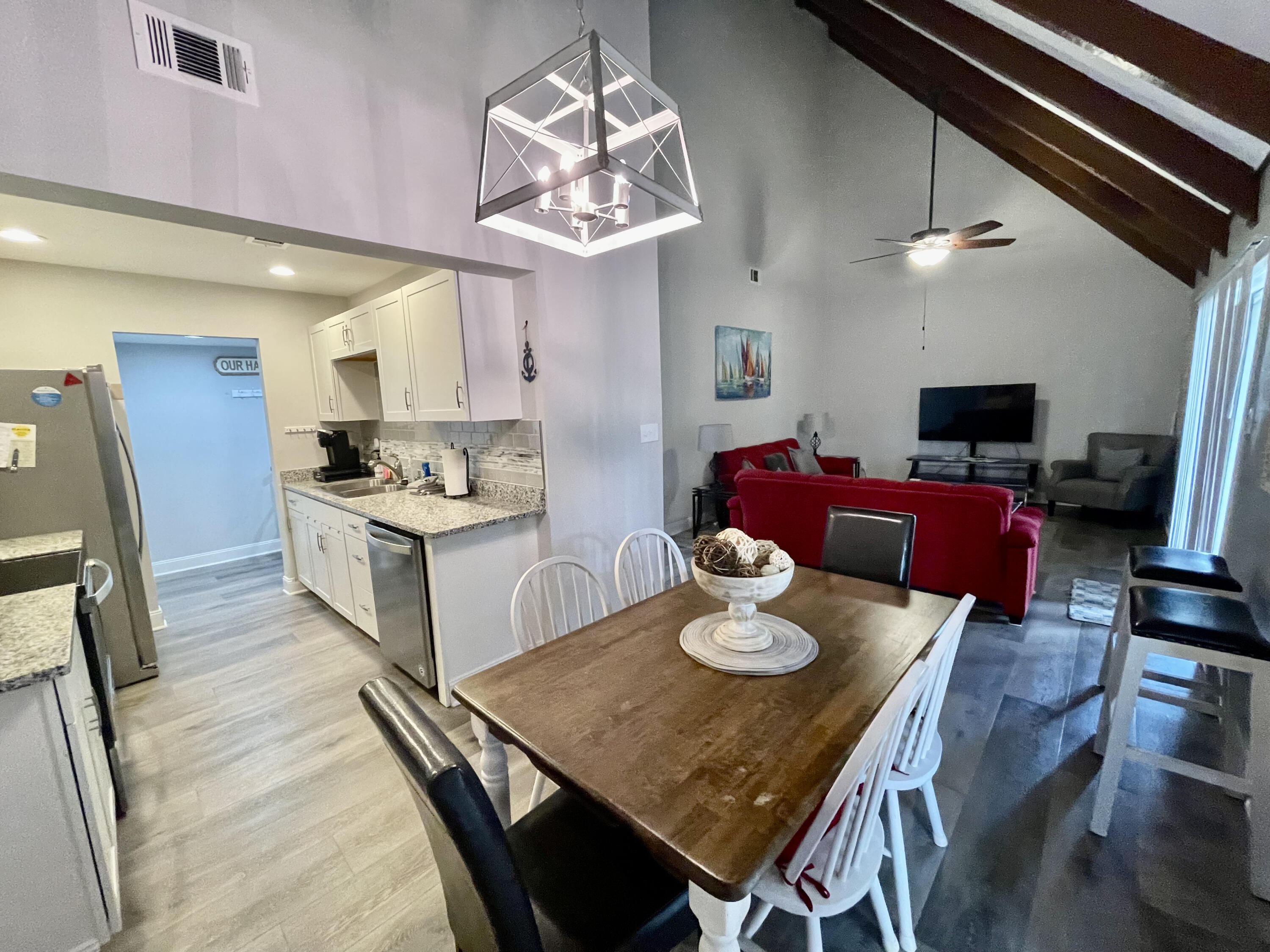 SEASCAPE CONDO GARDEN VILLA - Residential