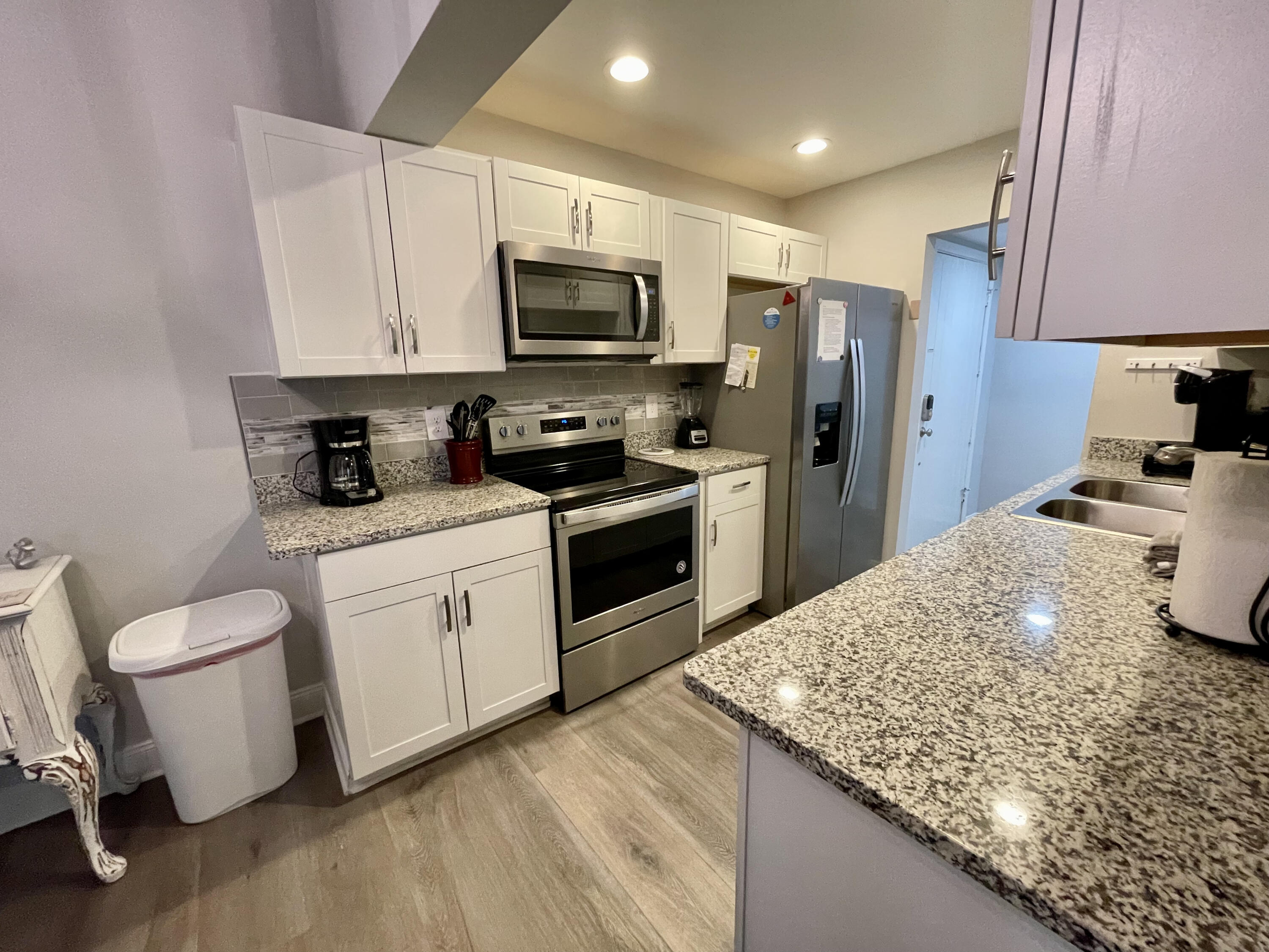 SEASCAPE CONDO GARDEN VILLA - Residential