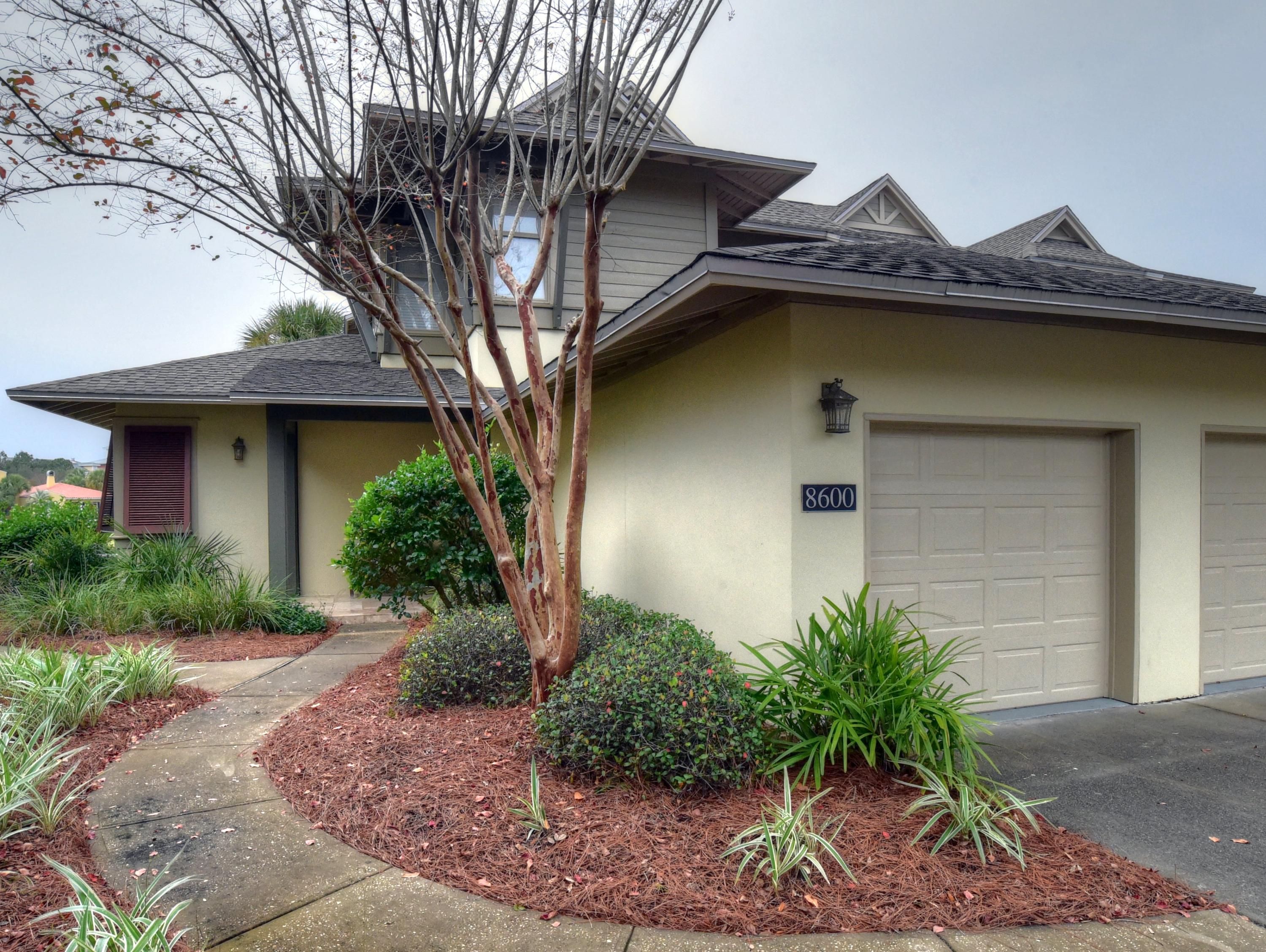 MAGNOLIA BAY - Residential