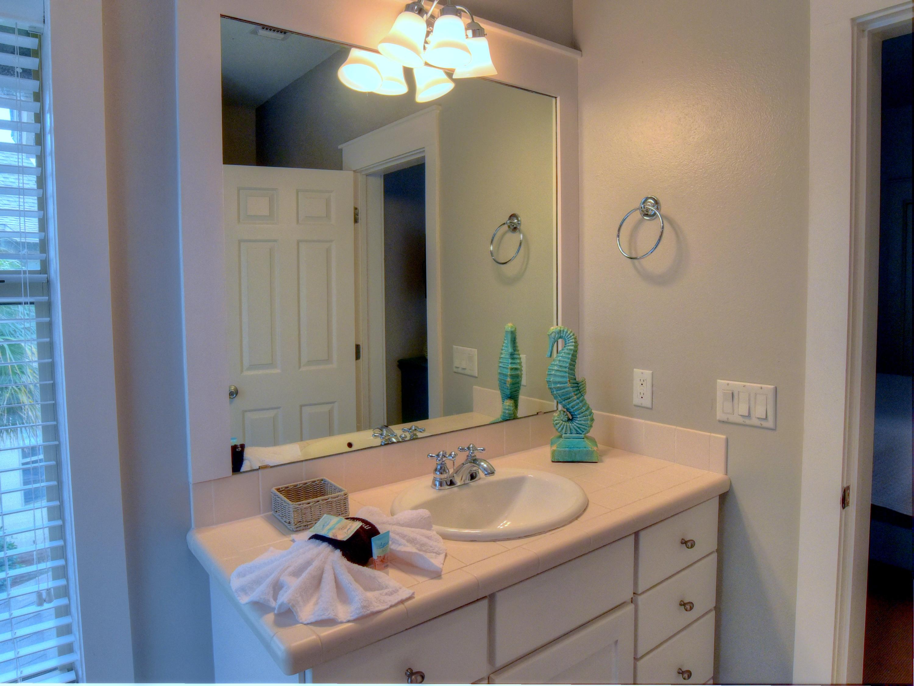 MAGNOLIA BAY - Residential