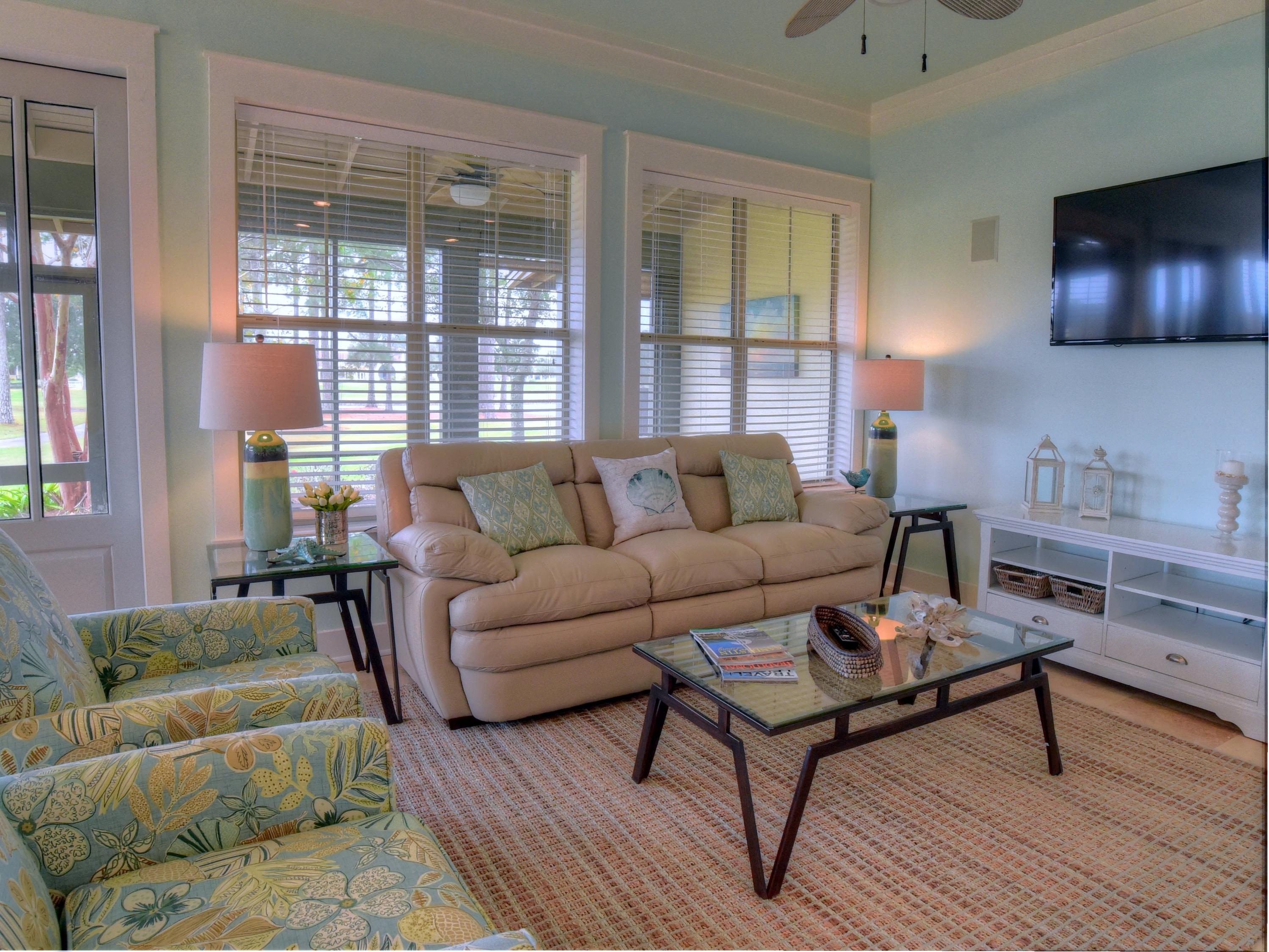 MAGNOLIA BAY - Residential