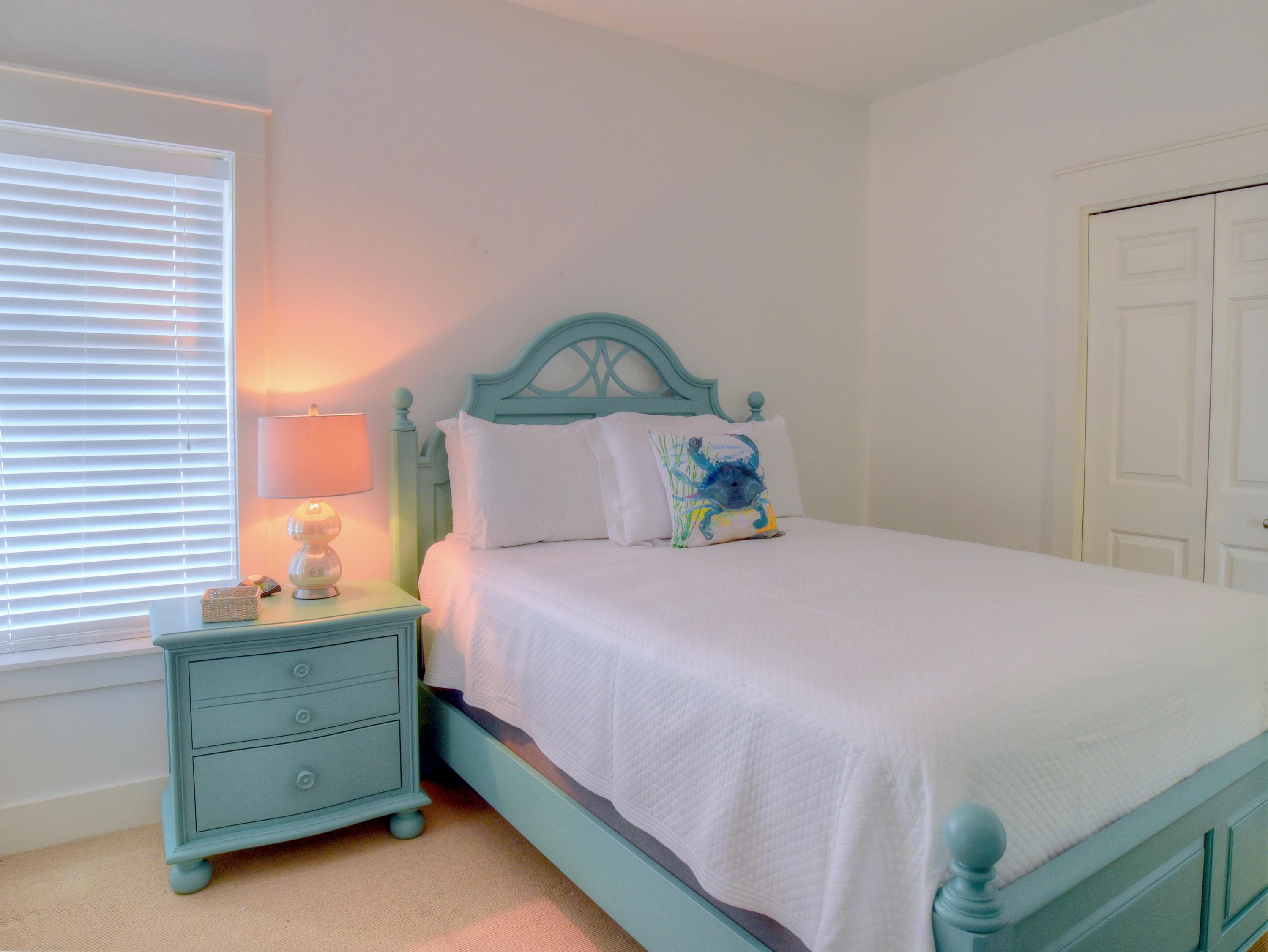 MAGNOLIA BAY - Residential