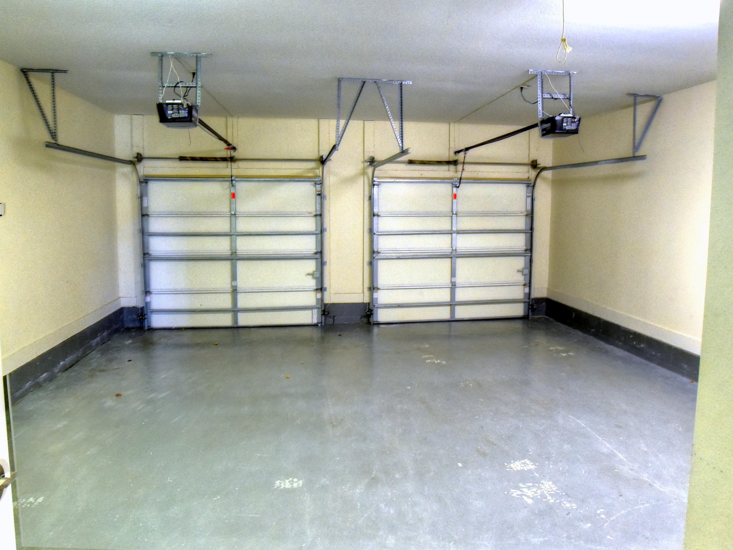 MAGNOLIA BAY - Residential