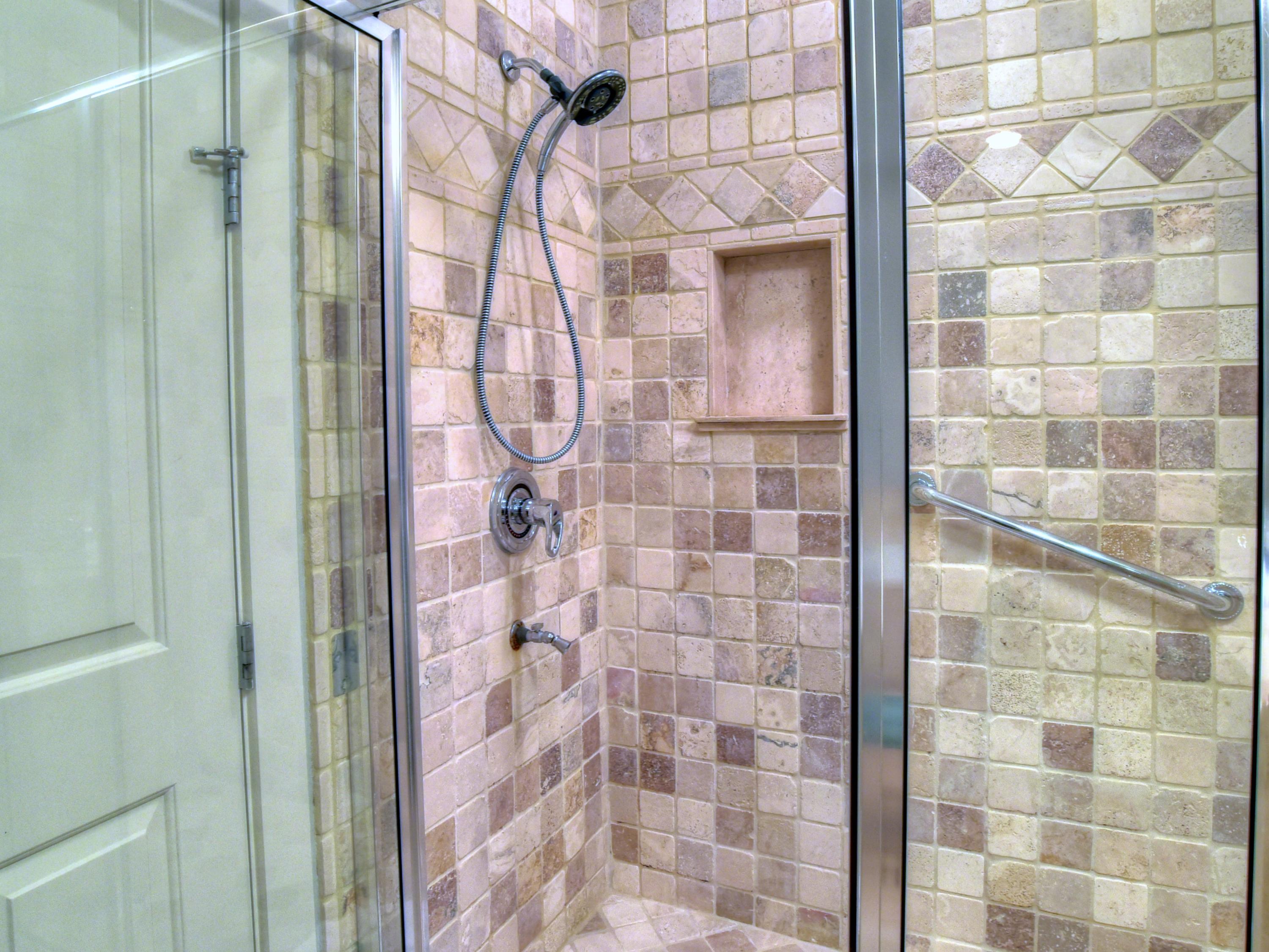 MAGNOLIA BAY - Residential