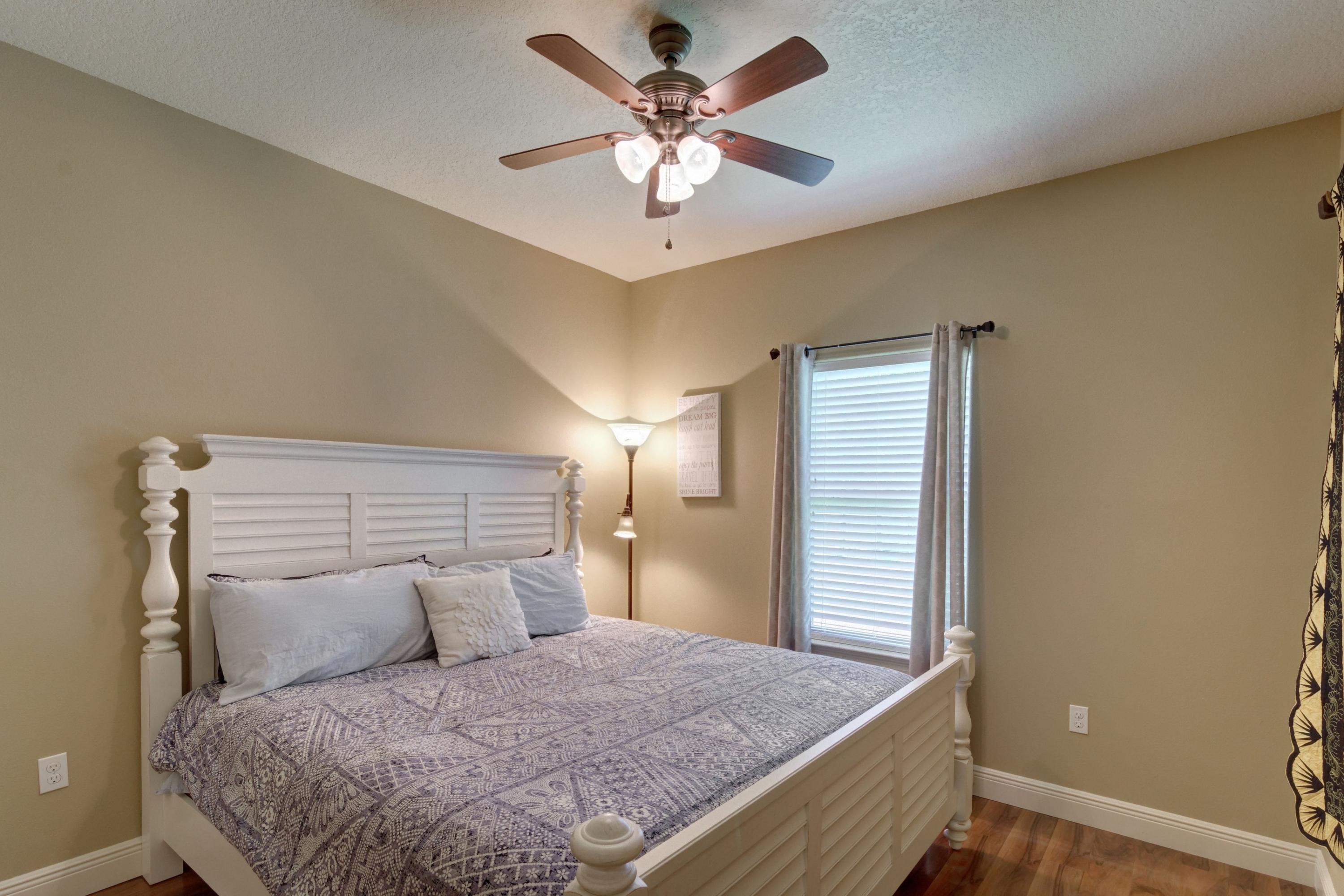 Bayshore Place Ph I, - Residential