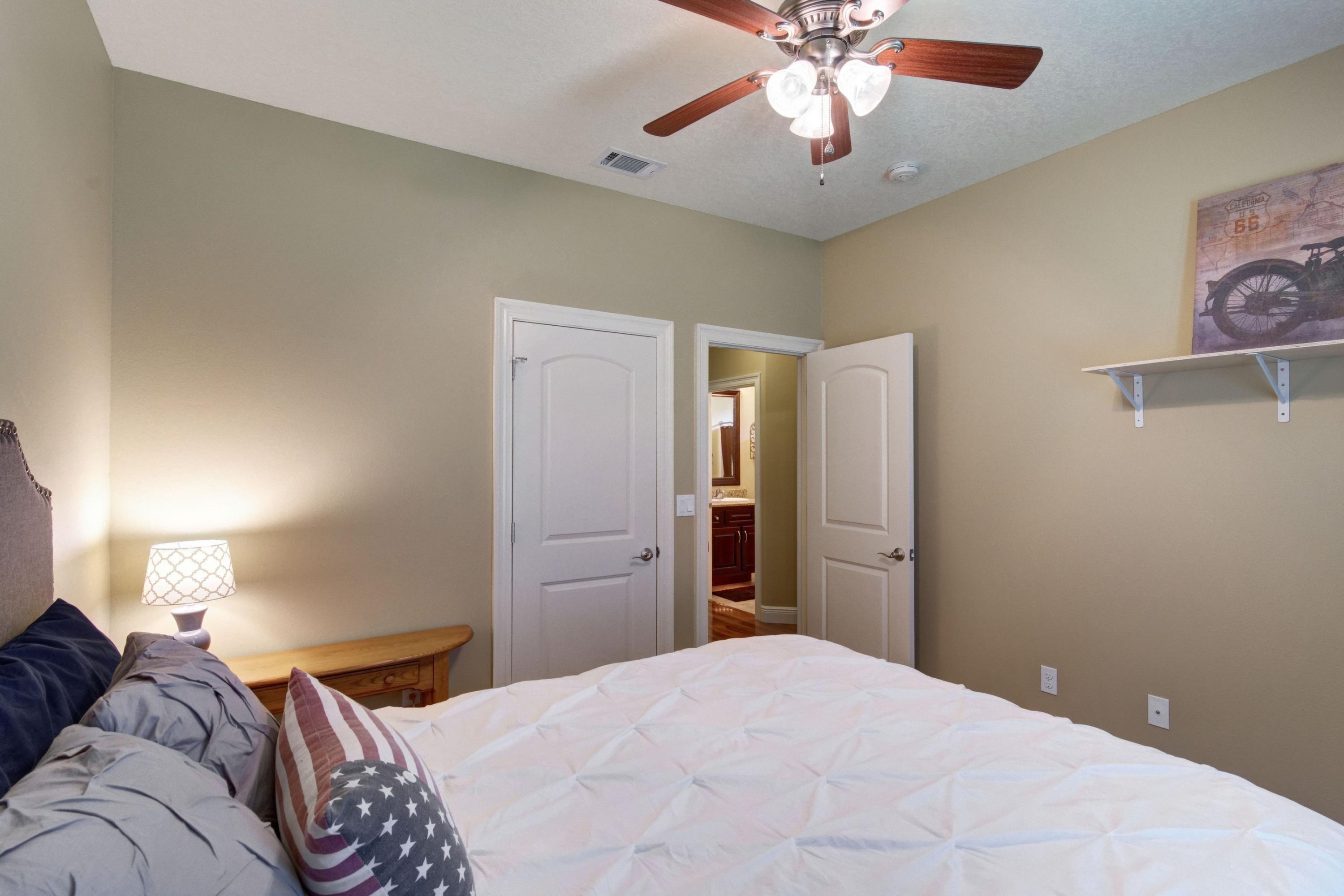 Bayshore Place Ph I, - Residential