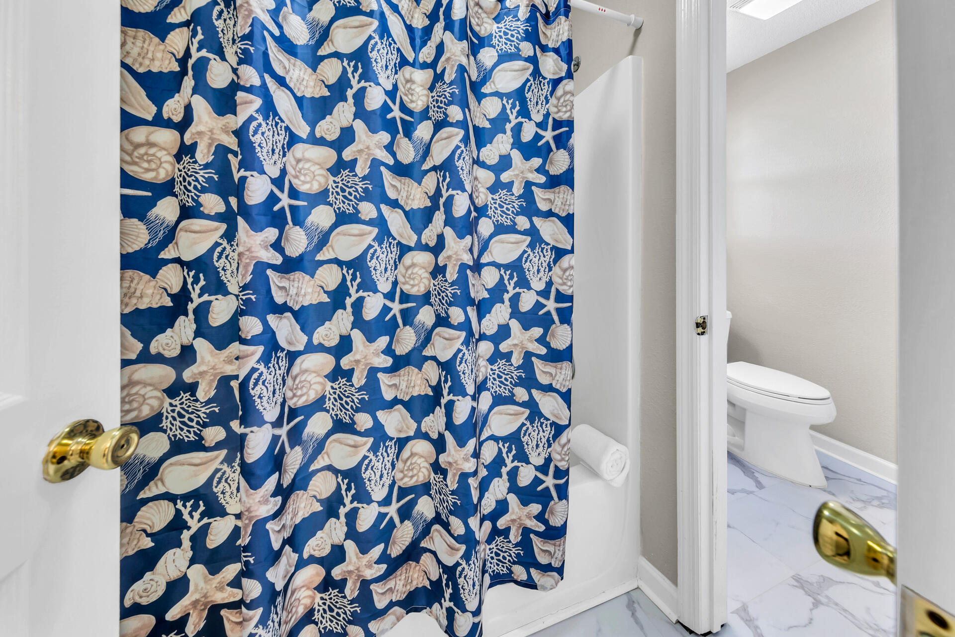 BEACHSIDE VILLAS CONDO PH 1 - Residential