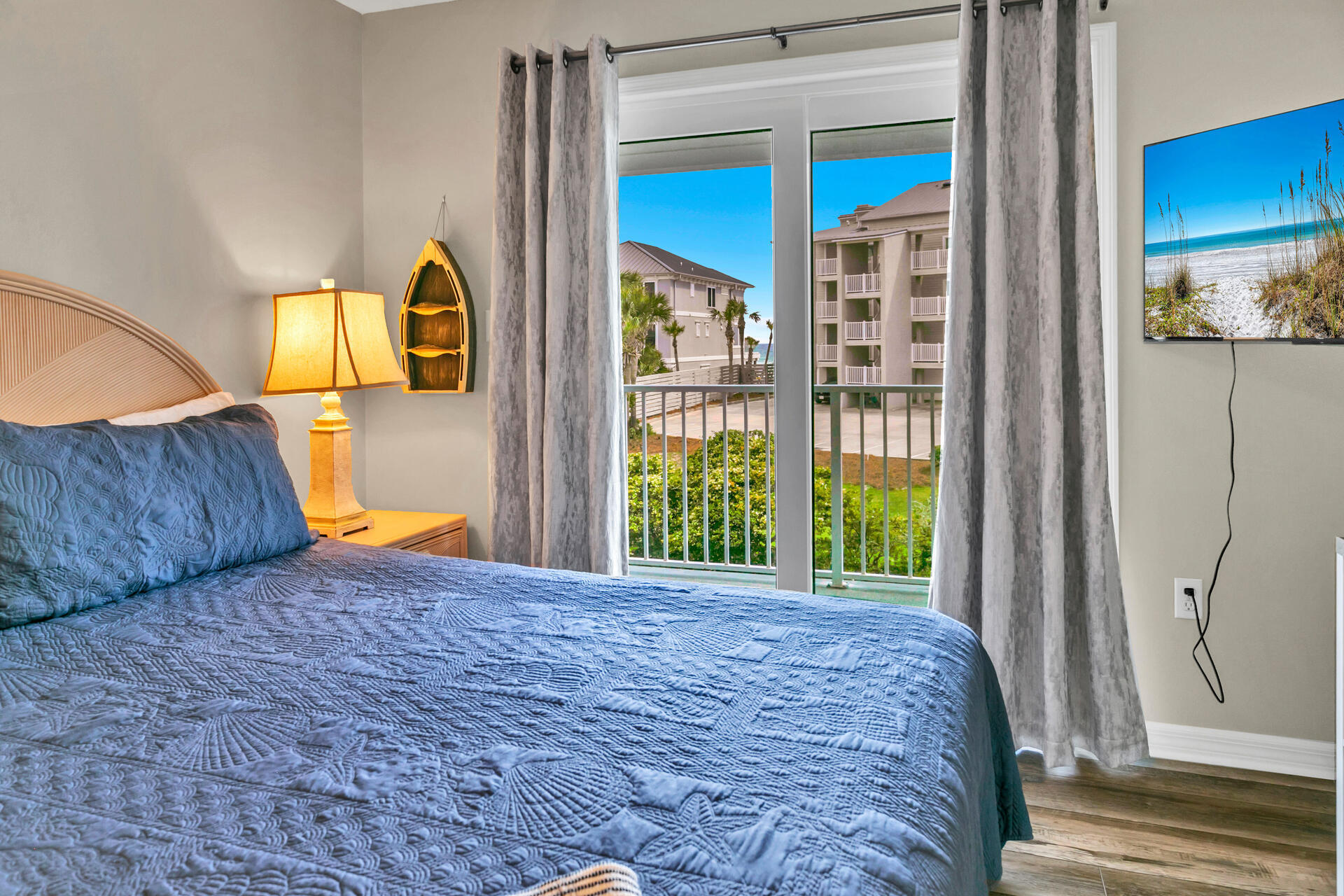 BEACHSIDE VILLAS CONDO PH 1 - Residential