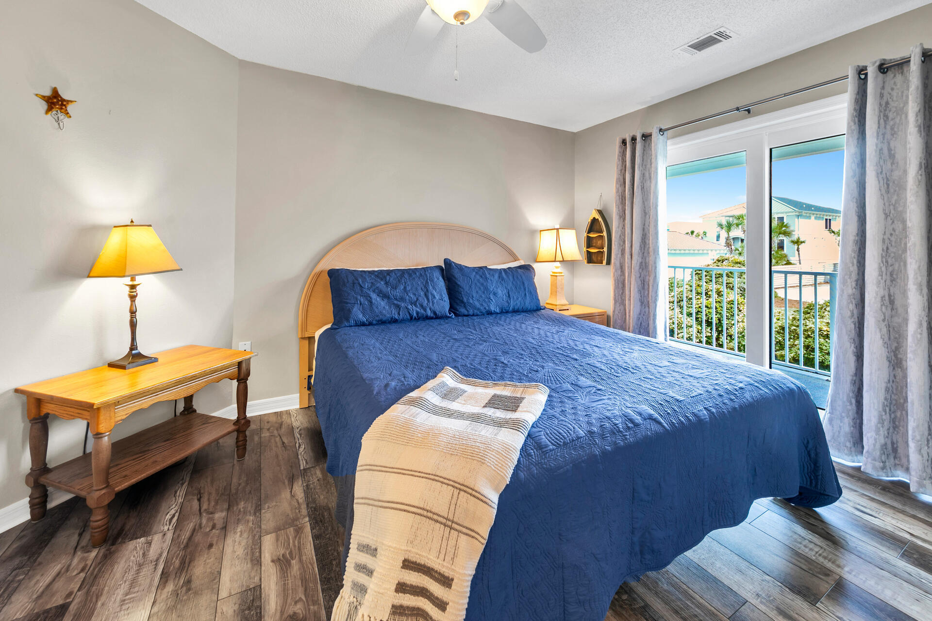 BEACHSIDE VILLAS CONDO PH 1 - Residential